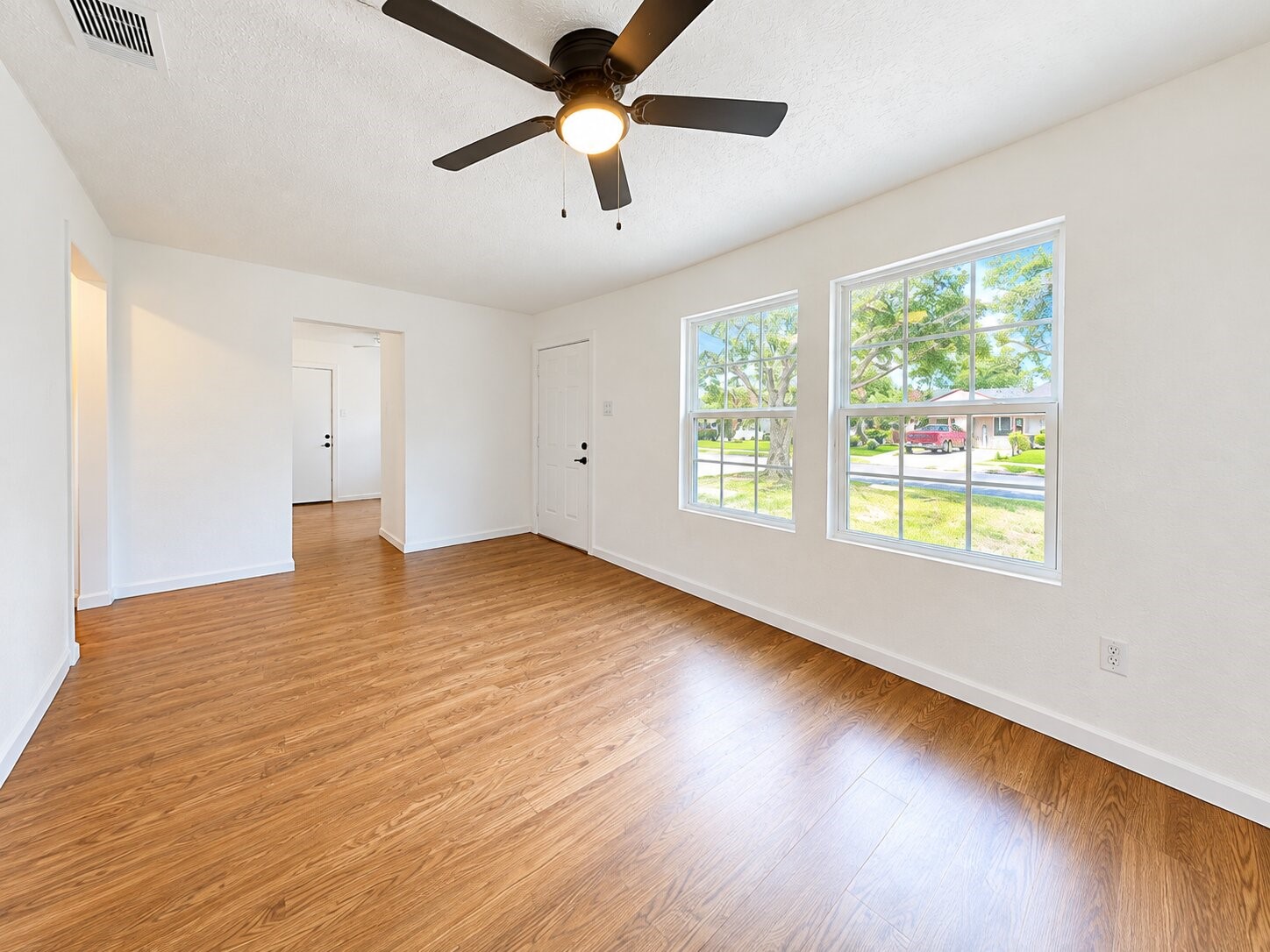 2108 Camille Street Property Photo 6