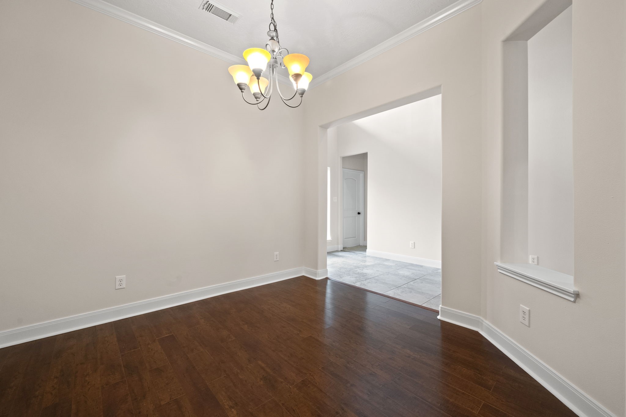 1743 Hill Top Lane Property Photo 9