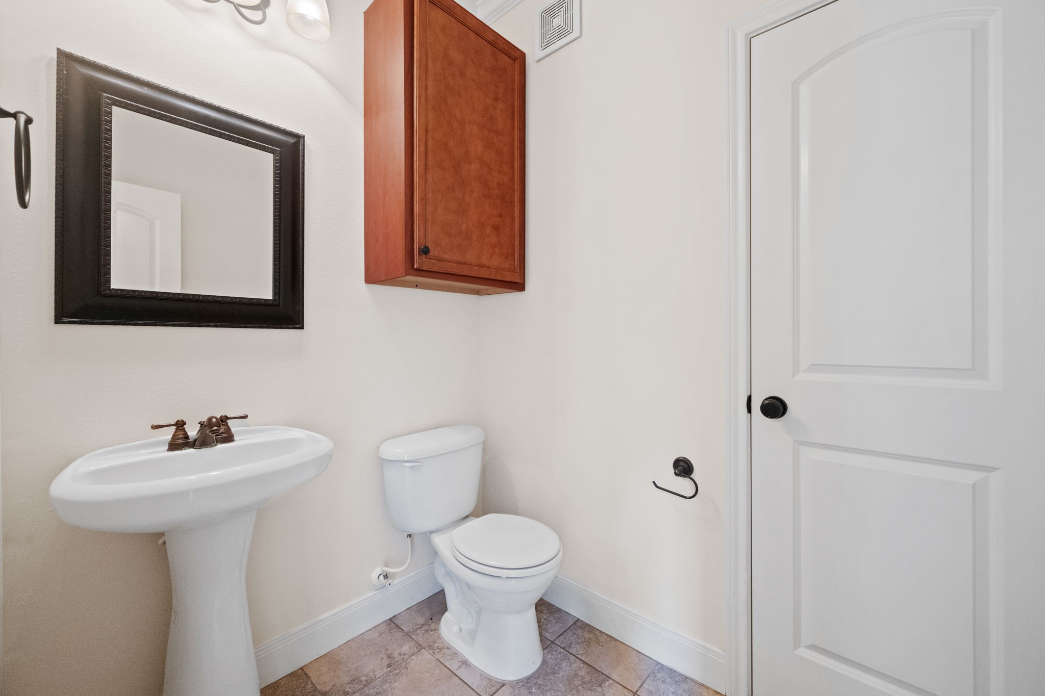 1743 Hill Top Lane Property Photo 34