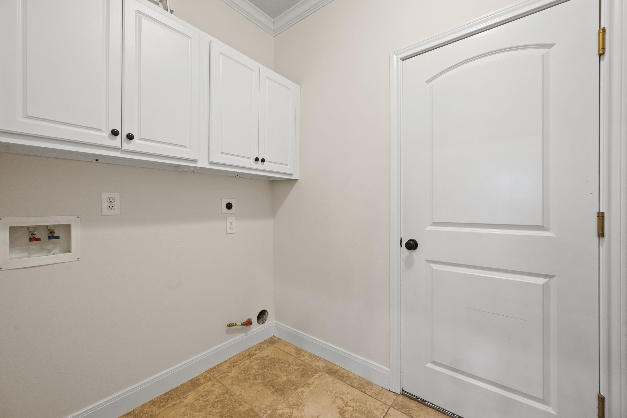 1743 Hill Top Lane Property Photo 35