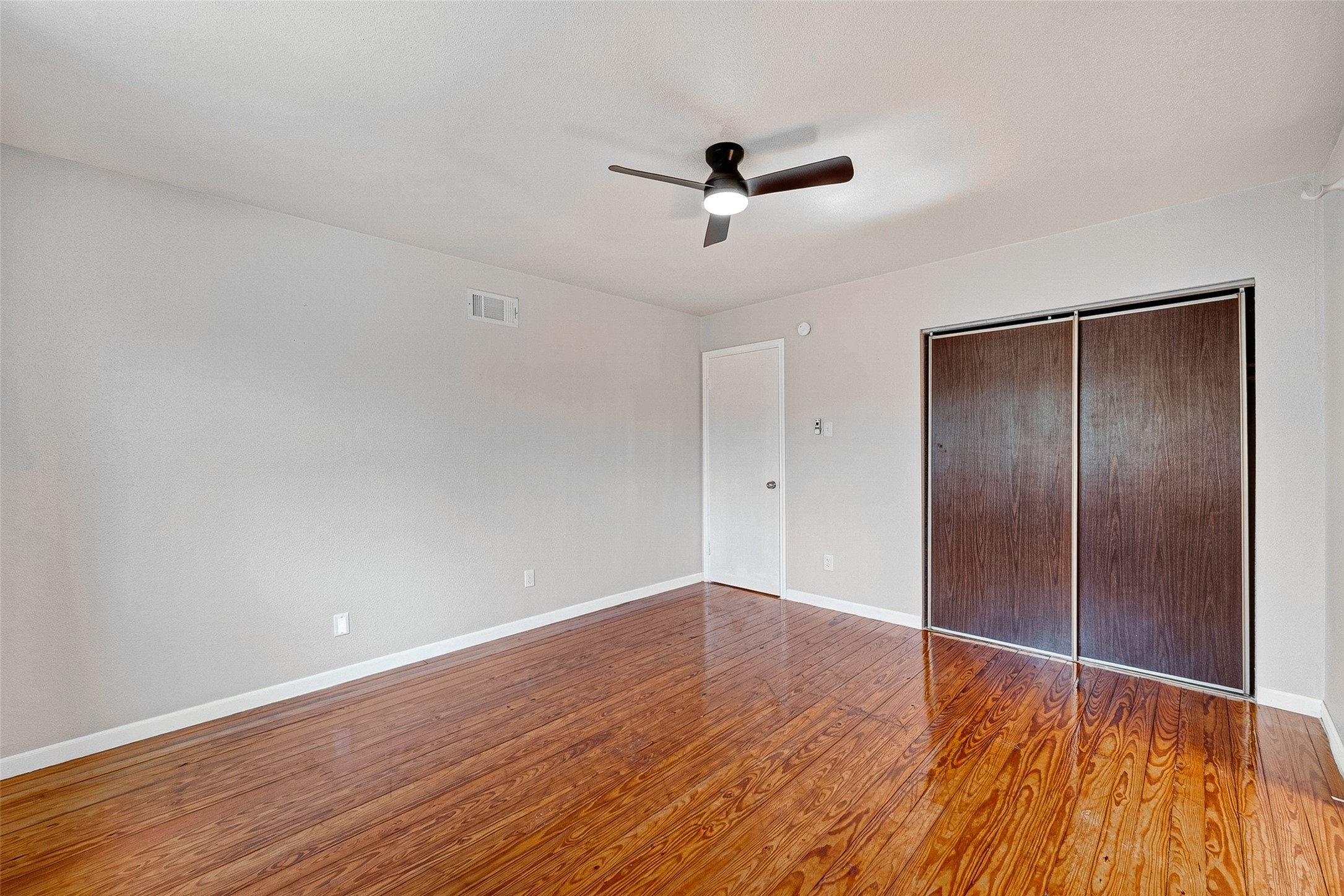1119 Pinecroft Drive Property Photo 29