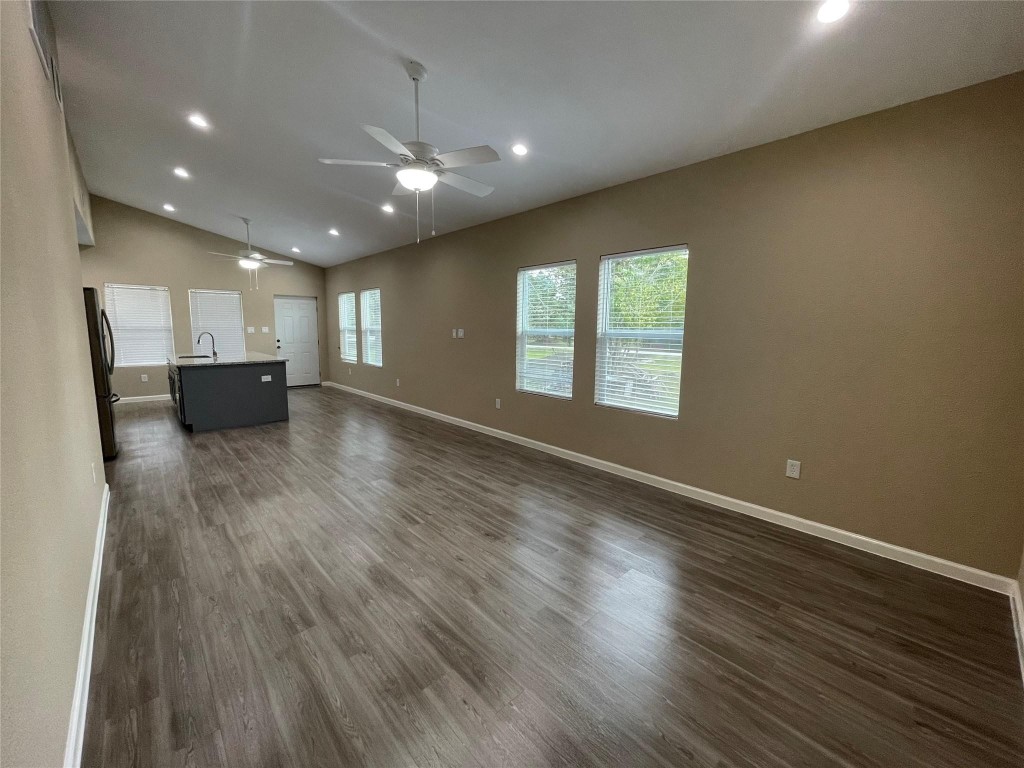 2210 Arapahoe Drive Property Photo 3