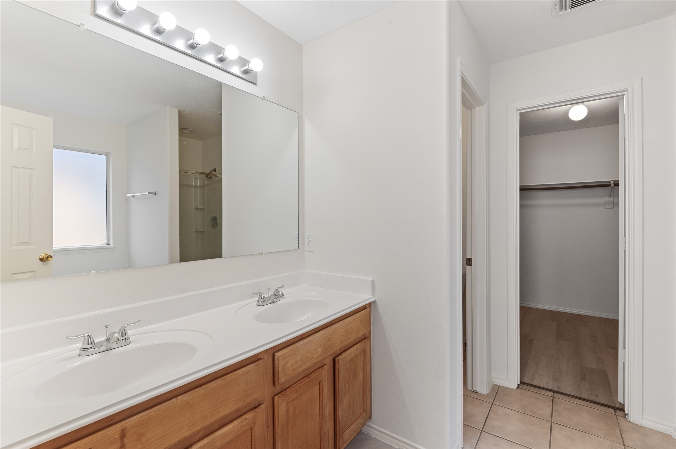 2923 Katybriar Lane Property Photo 20
