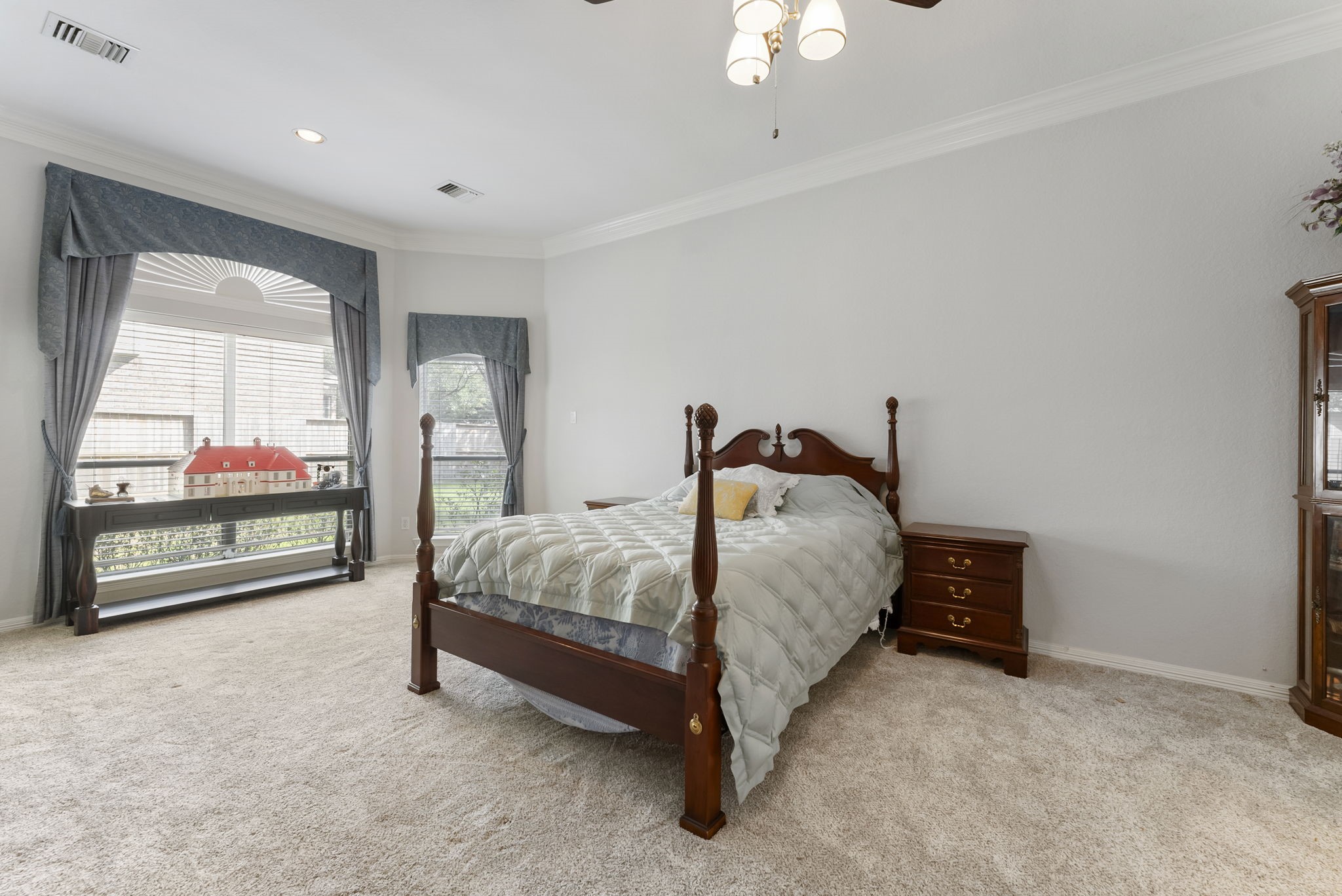 1719 Redstone Manor Drive Property Photo 17
