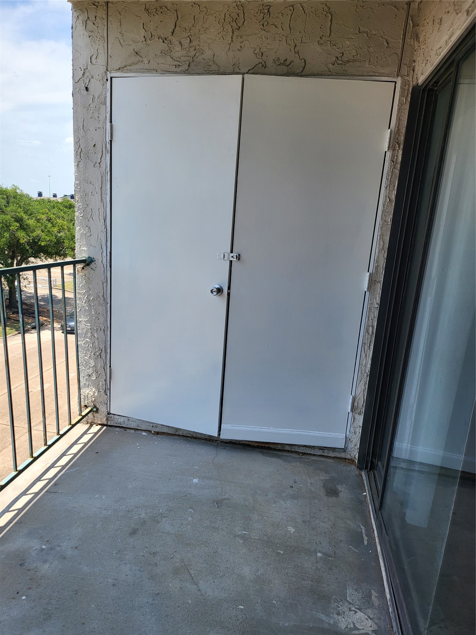 2818 S Bartell Drive 312 Property Photo 25