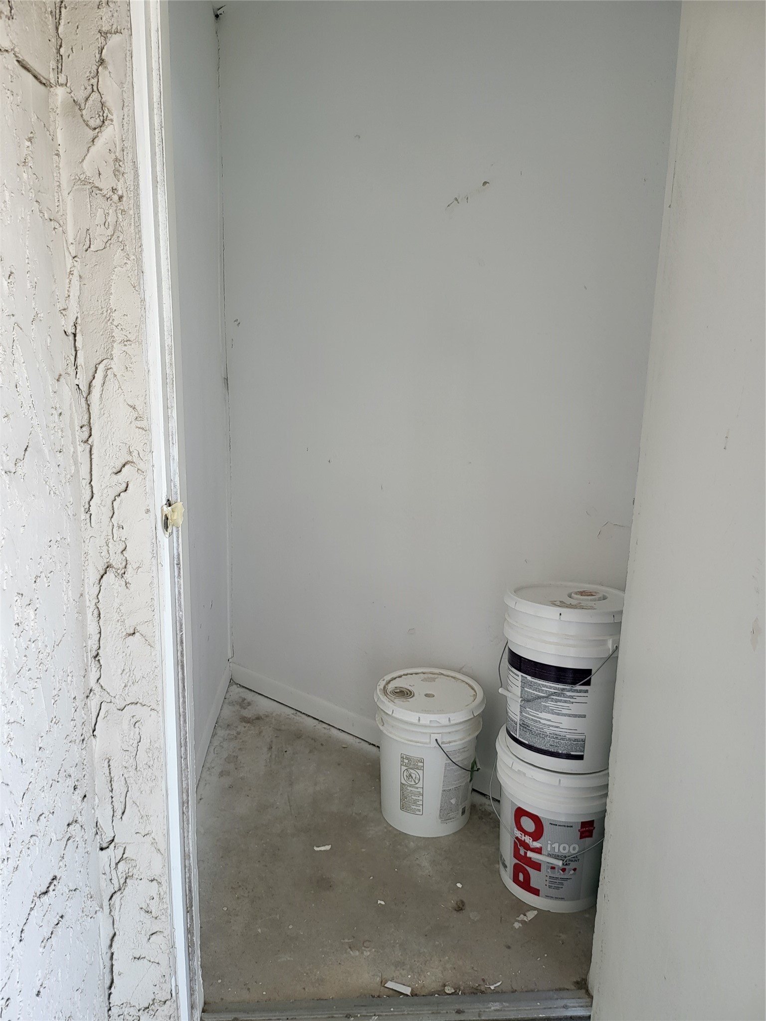 2818 S Bartell Drive 312 Property Photo 26