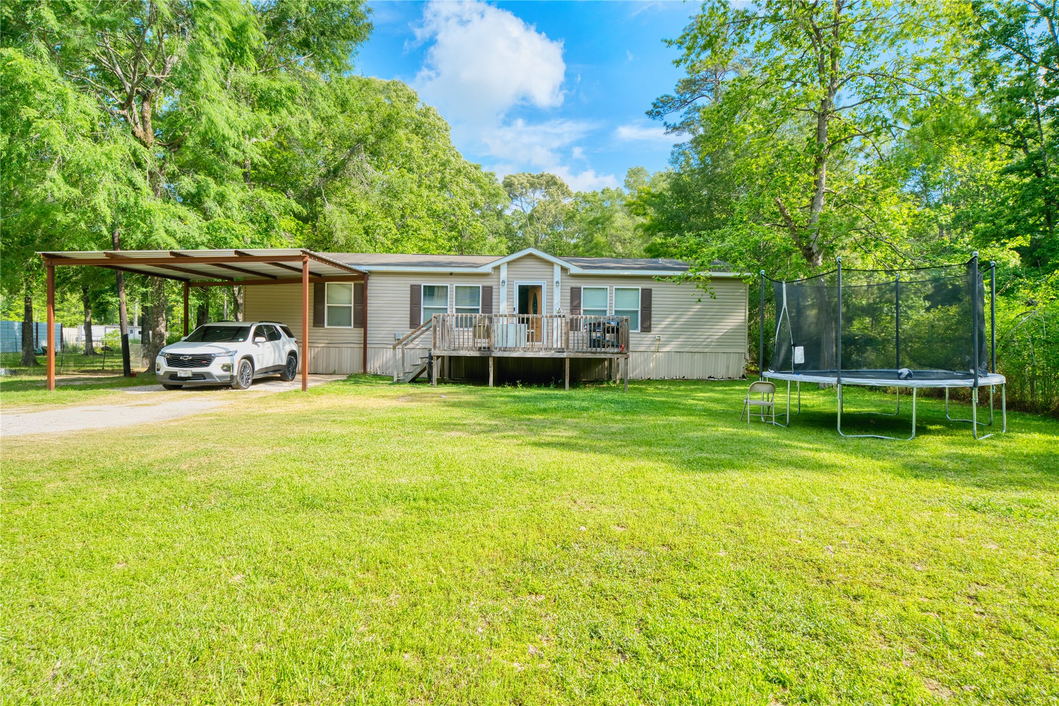103 County Road 370 Property Photo 4
