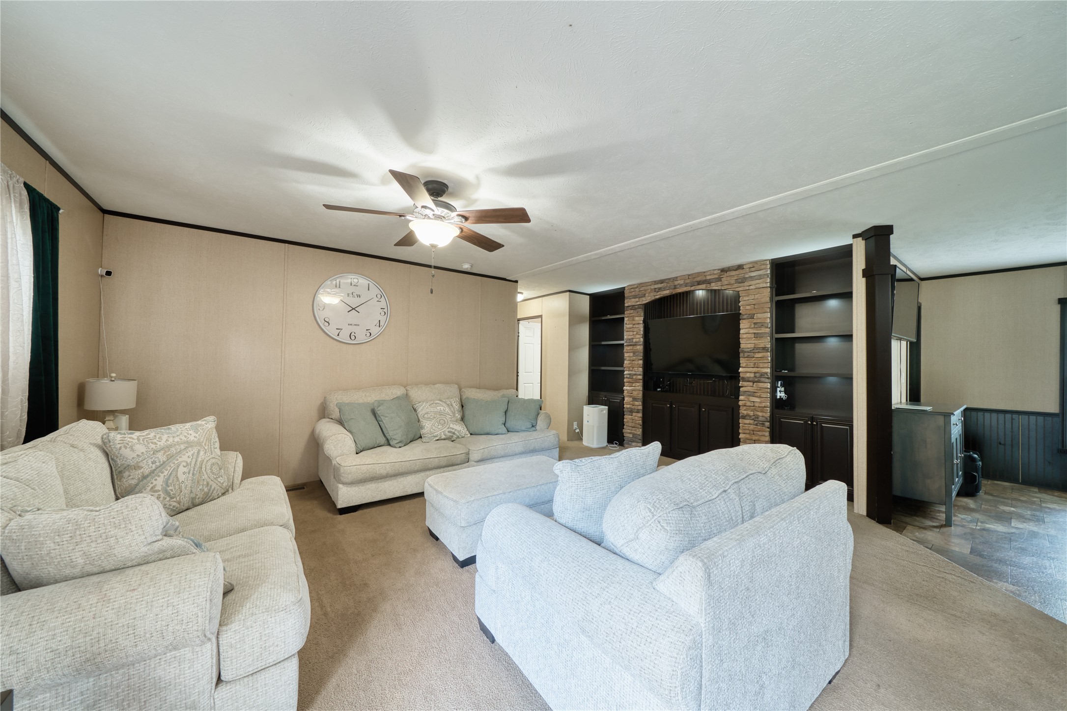 103 County Road 370 Property Photo 7
