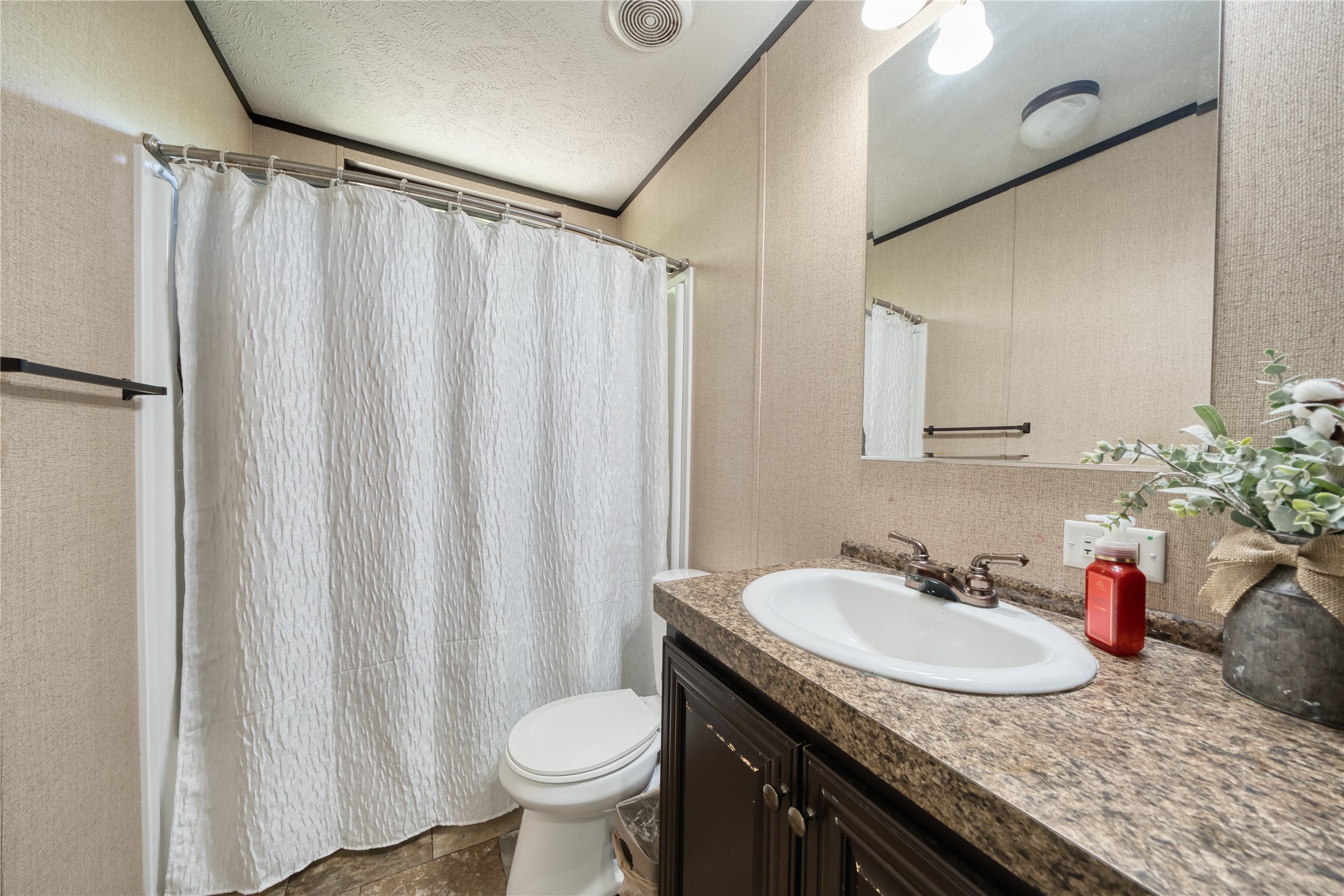 103 County Road 370 Property Photo 16