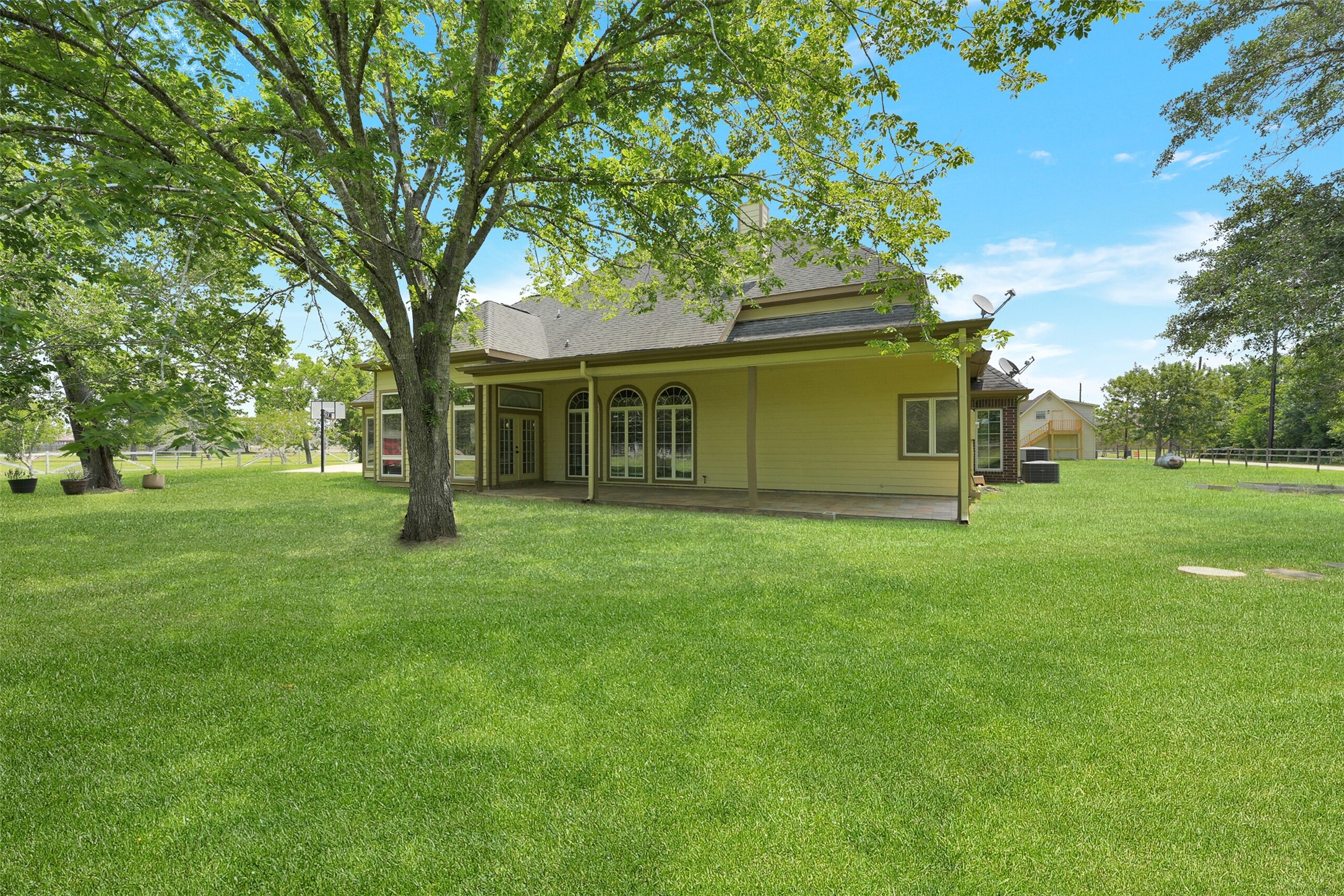 2750 County Road 48 Property Photo 34