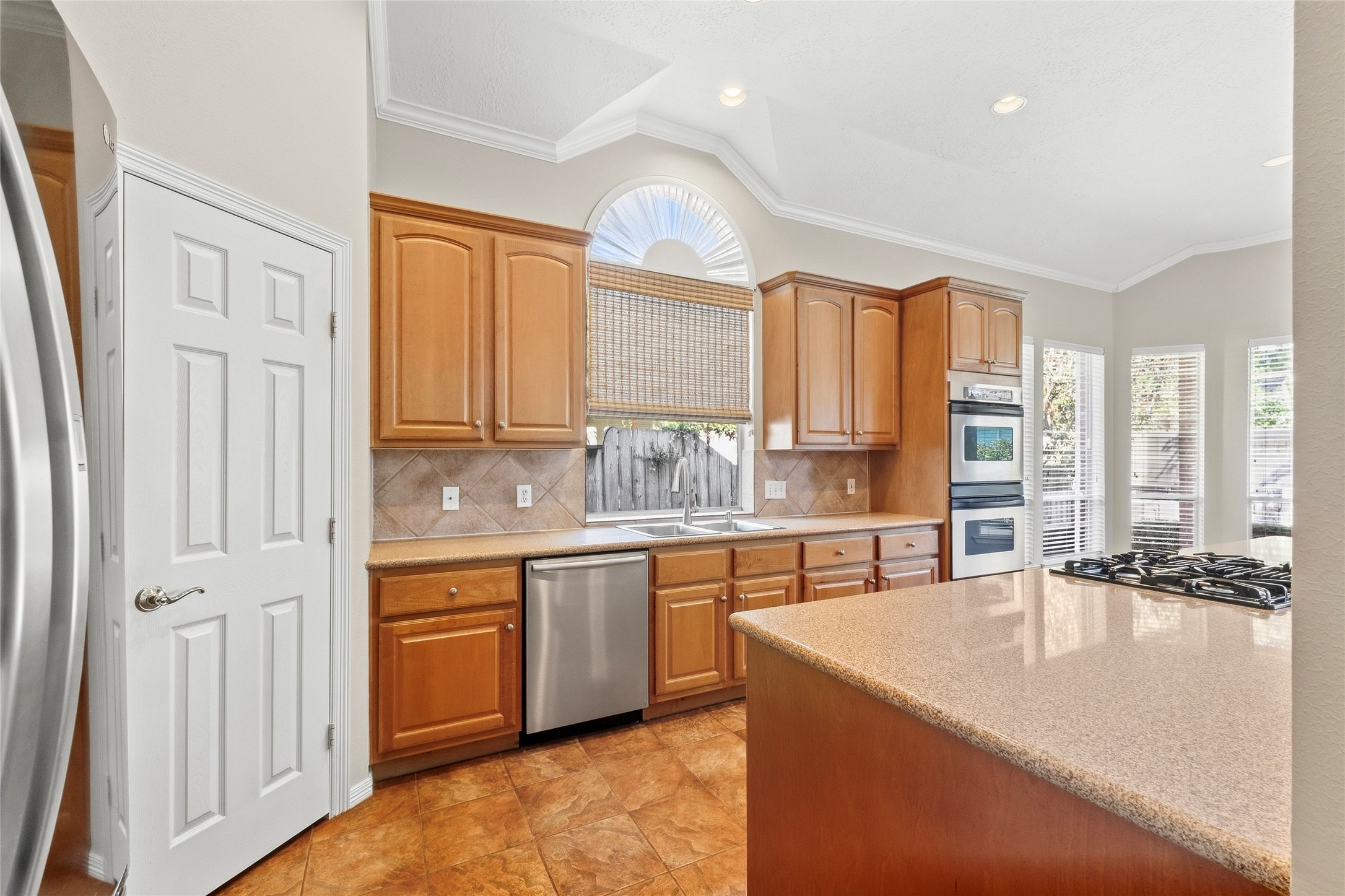 1227 Maiden Way Drive Property Photo 12