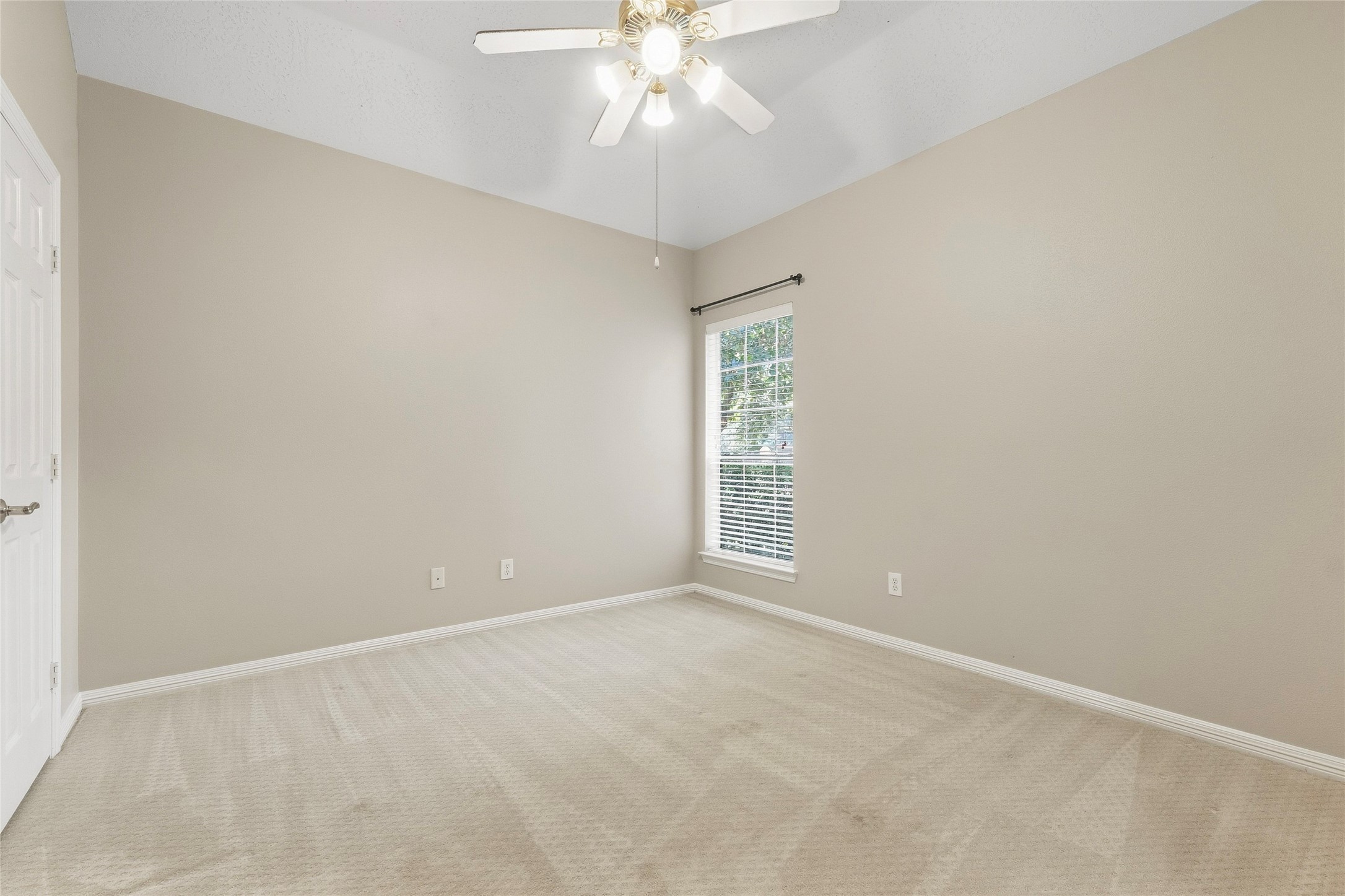 1227 Maiden Way Drive Property Photo 26