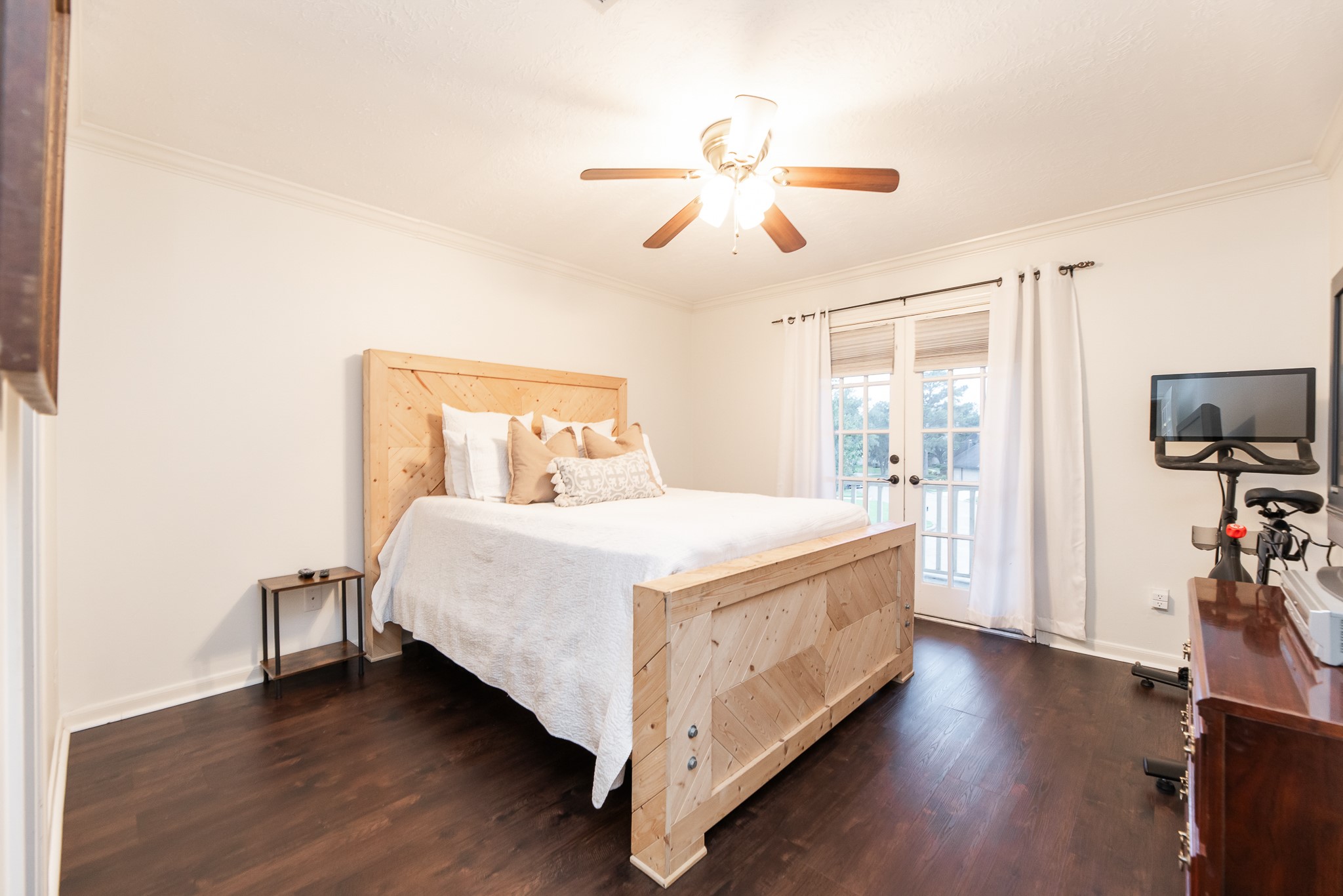 14102 N Suddley Castle Street Property Photo 33