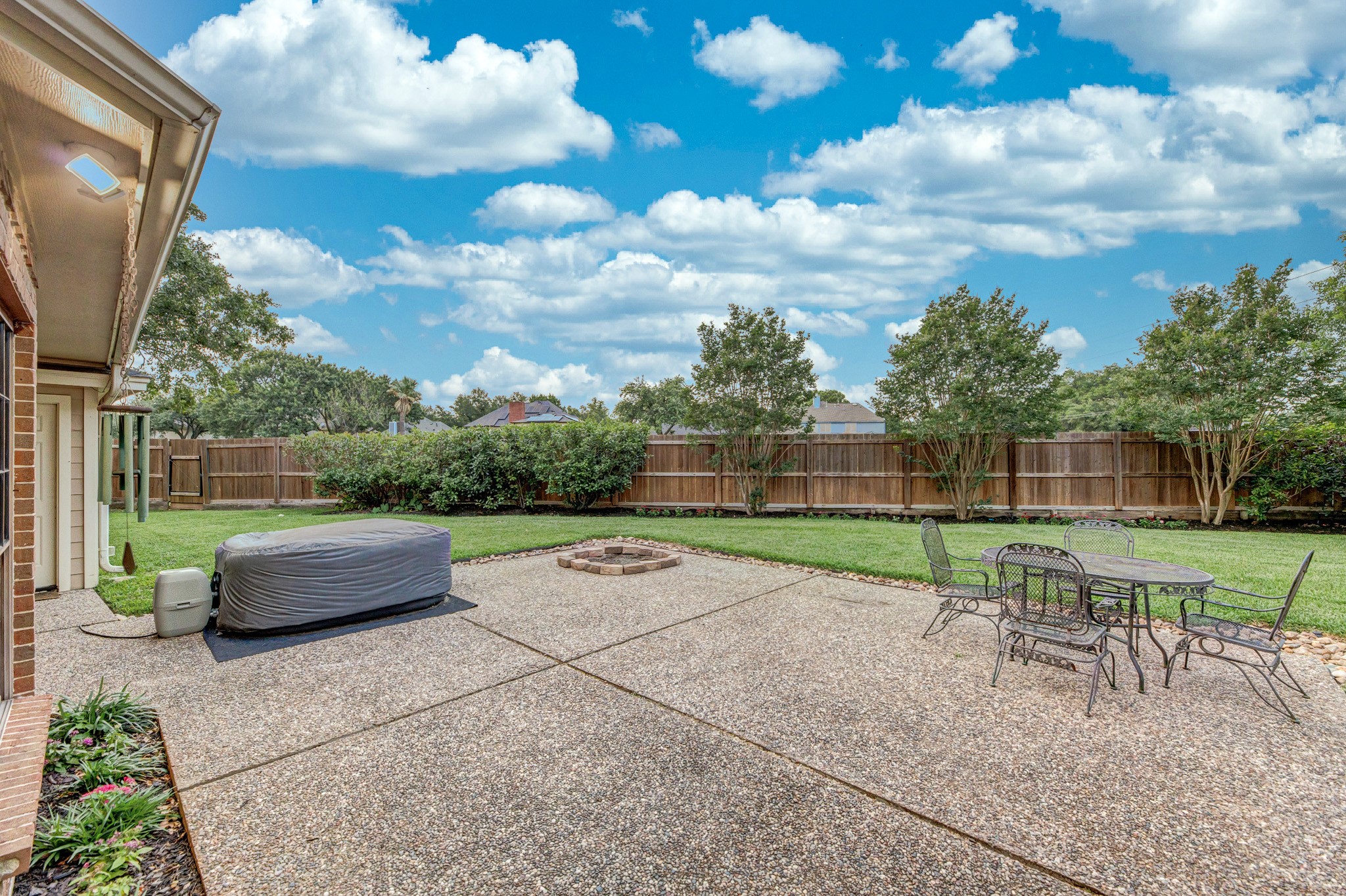 14102 N Suddley Castle Street Property Photo 43