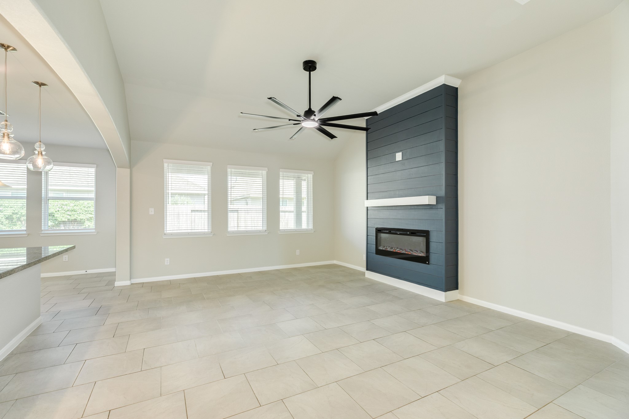 1842 Kenley Way Property Photo 8