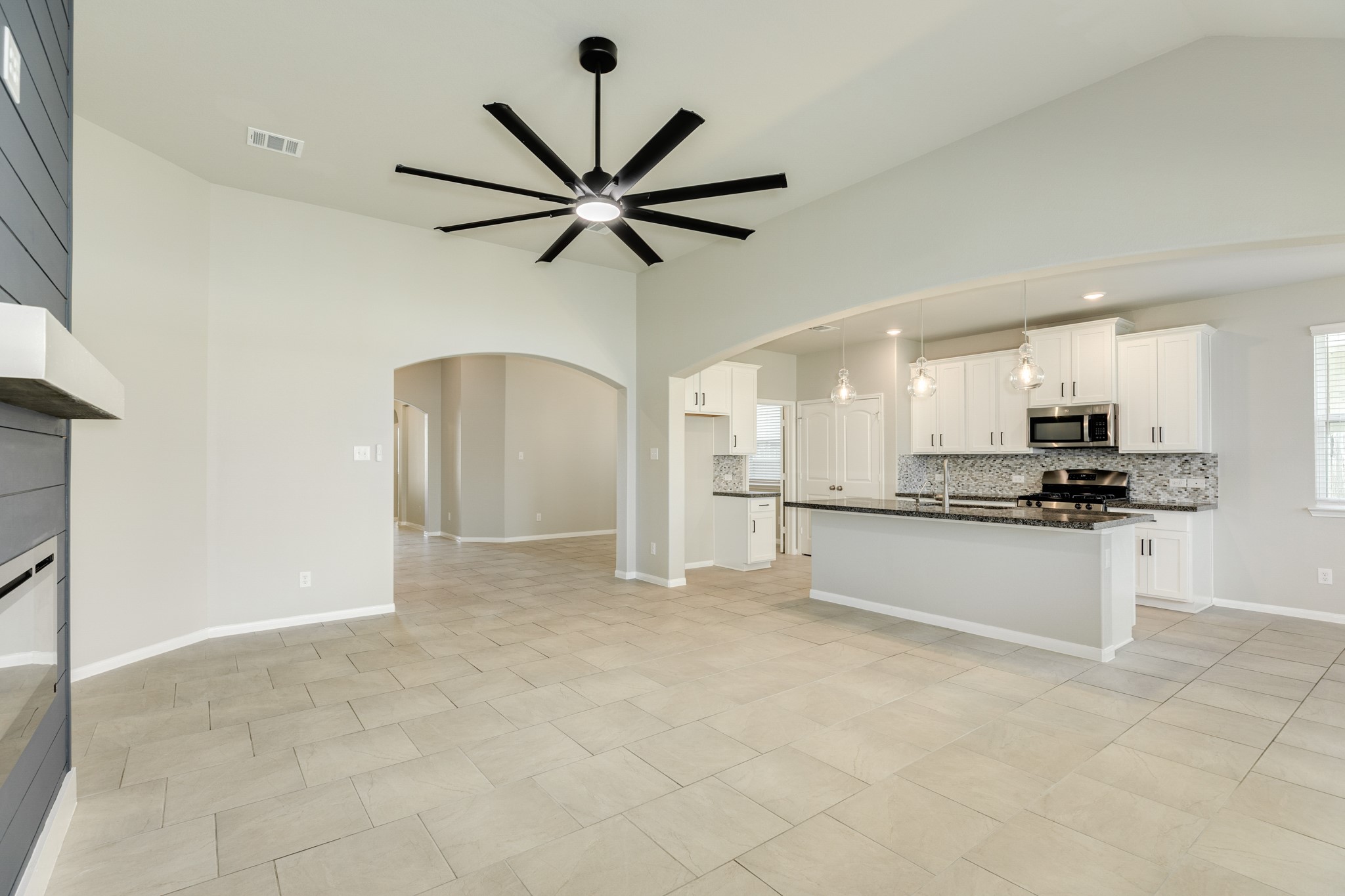 1842 Kenley Way Property Photo 11