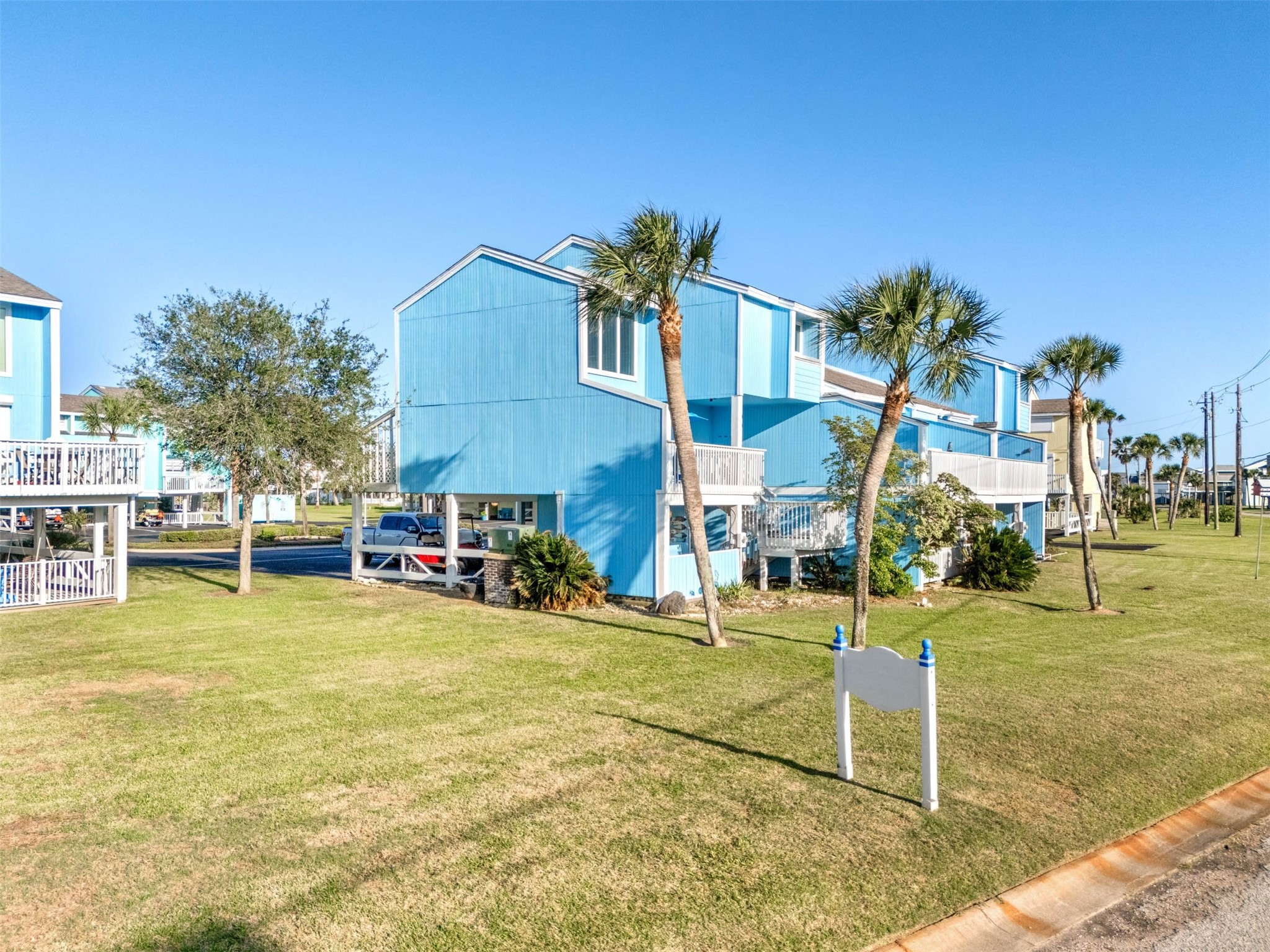 201 Jean Lafitte Cove Property Photo 26