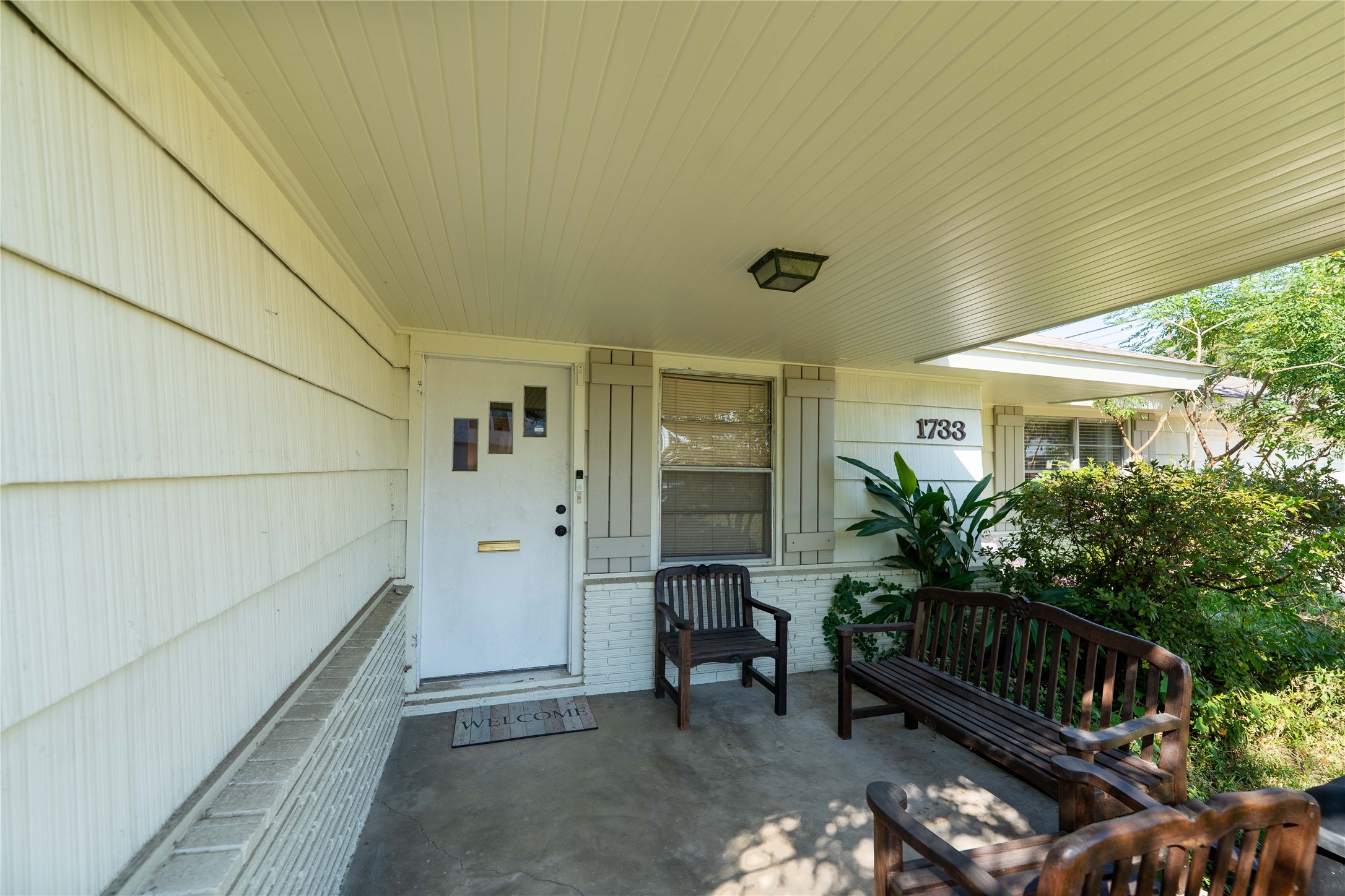 1733 Creek Drive Property Photo 10