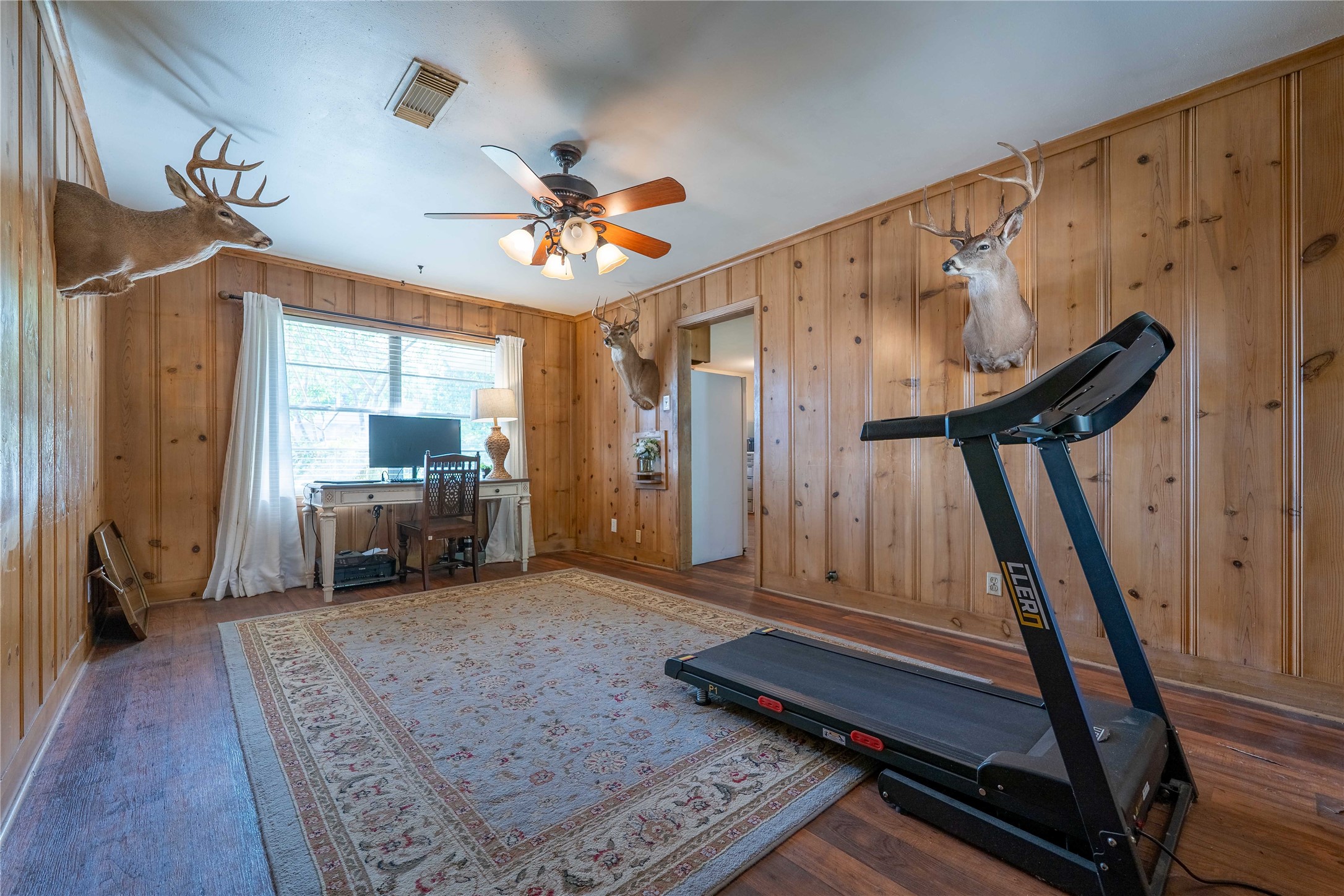 1733 Creek Drive Property Photo 17