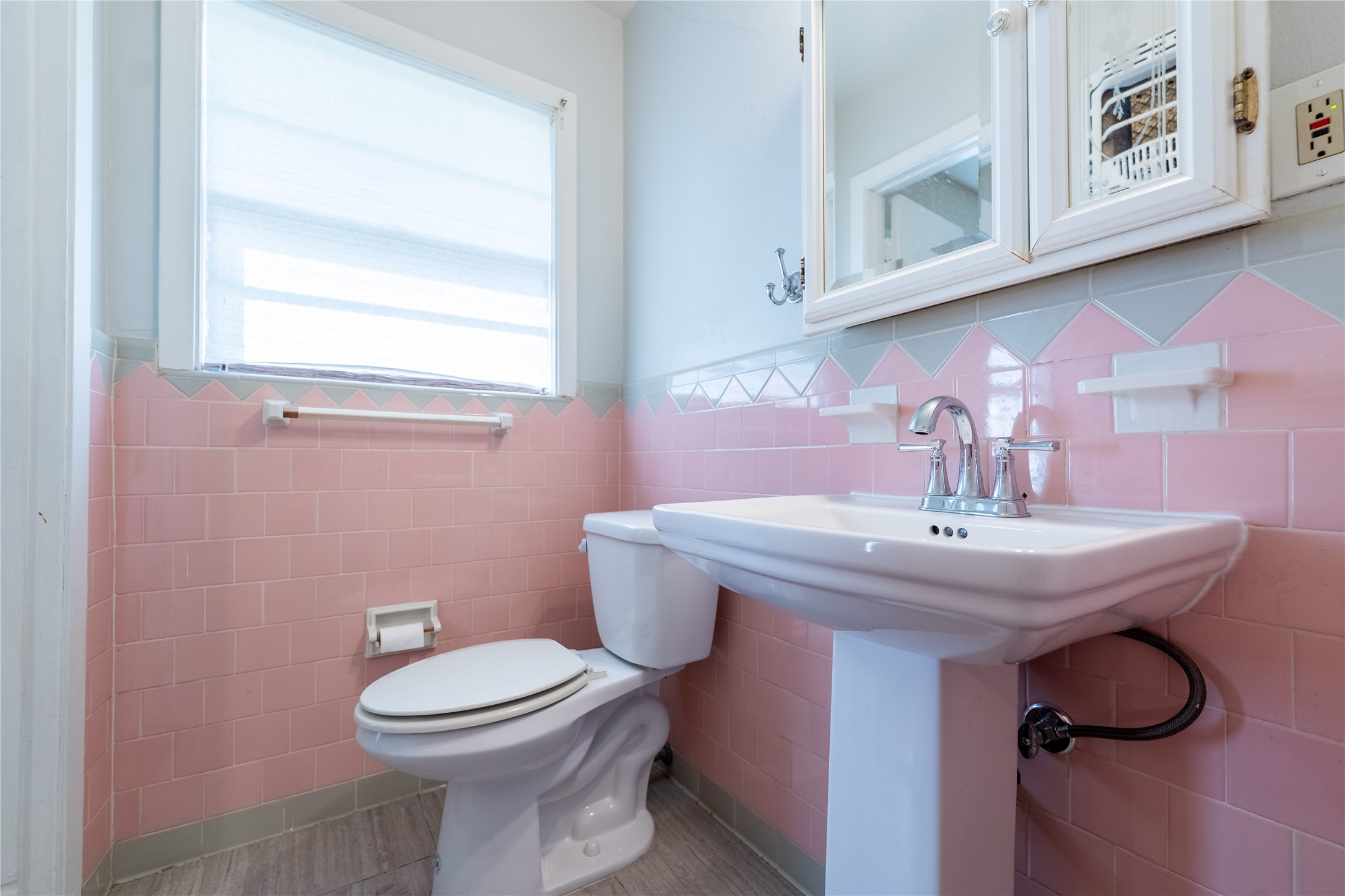1733 Creek Drive Property Photo 20