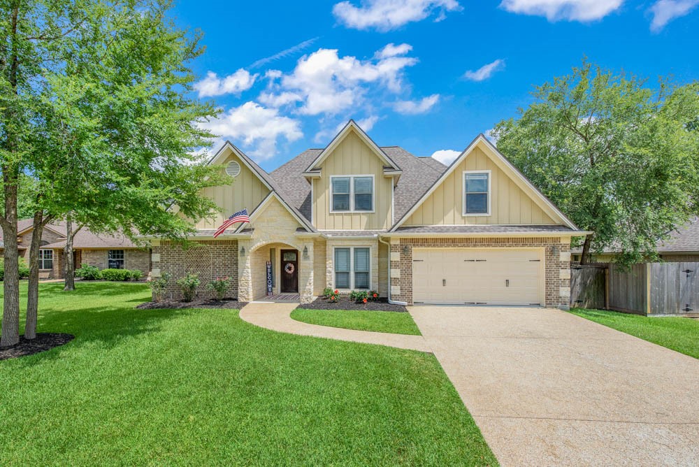 2707 Wood Court Property Photo