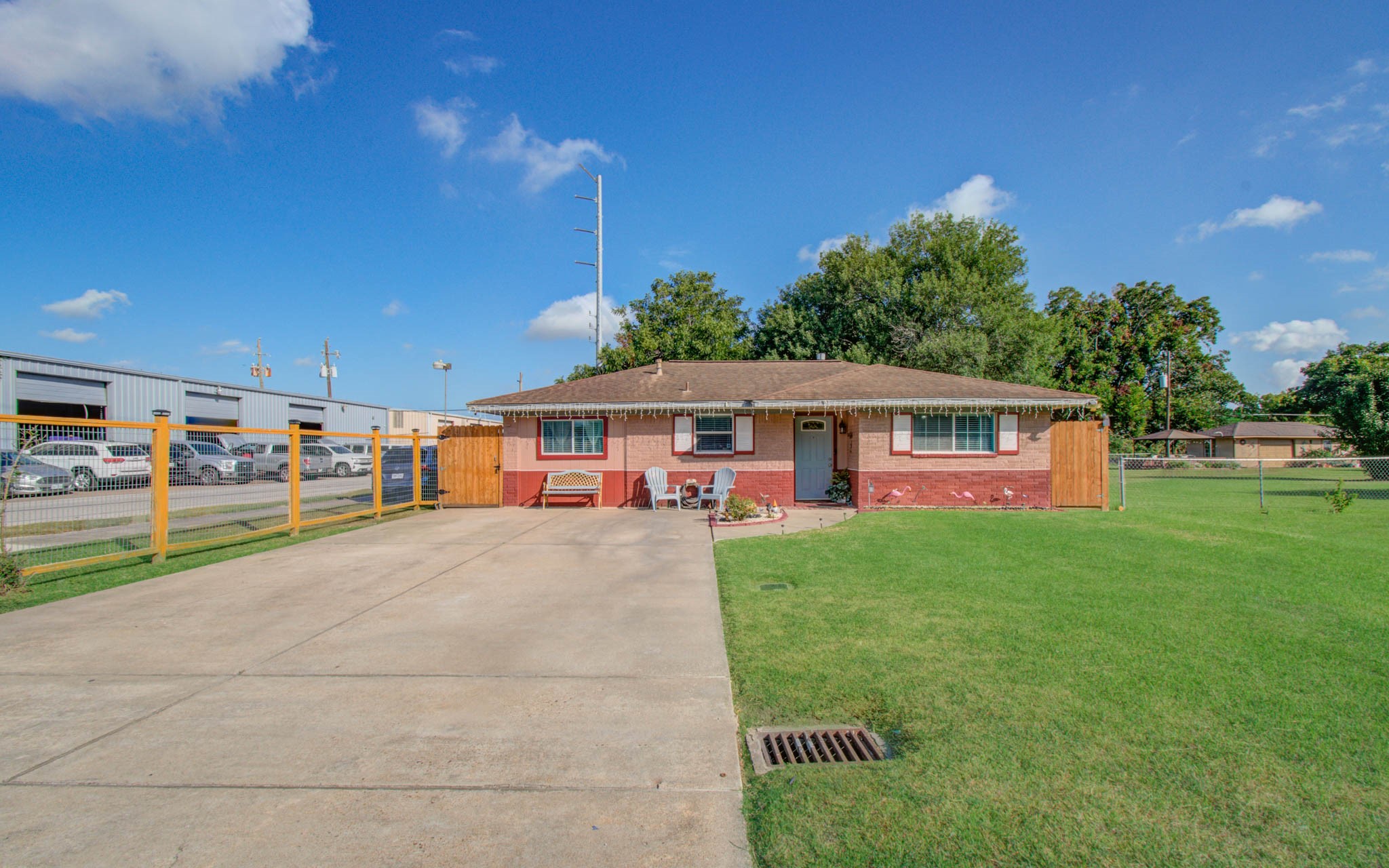 1115 Iowa Street Property Photo 1