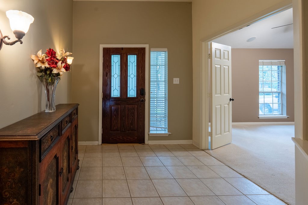 175 N Wimberly Way Property Photo 5