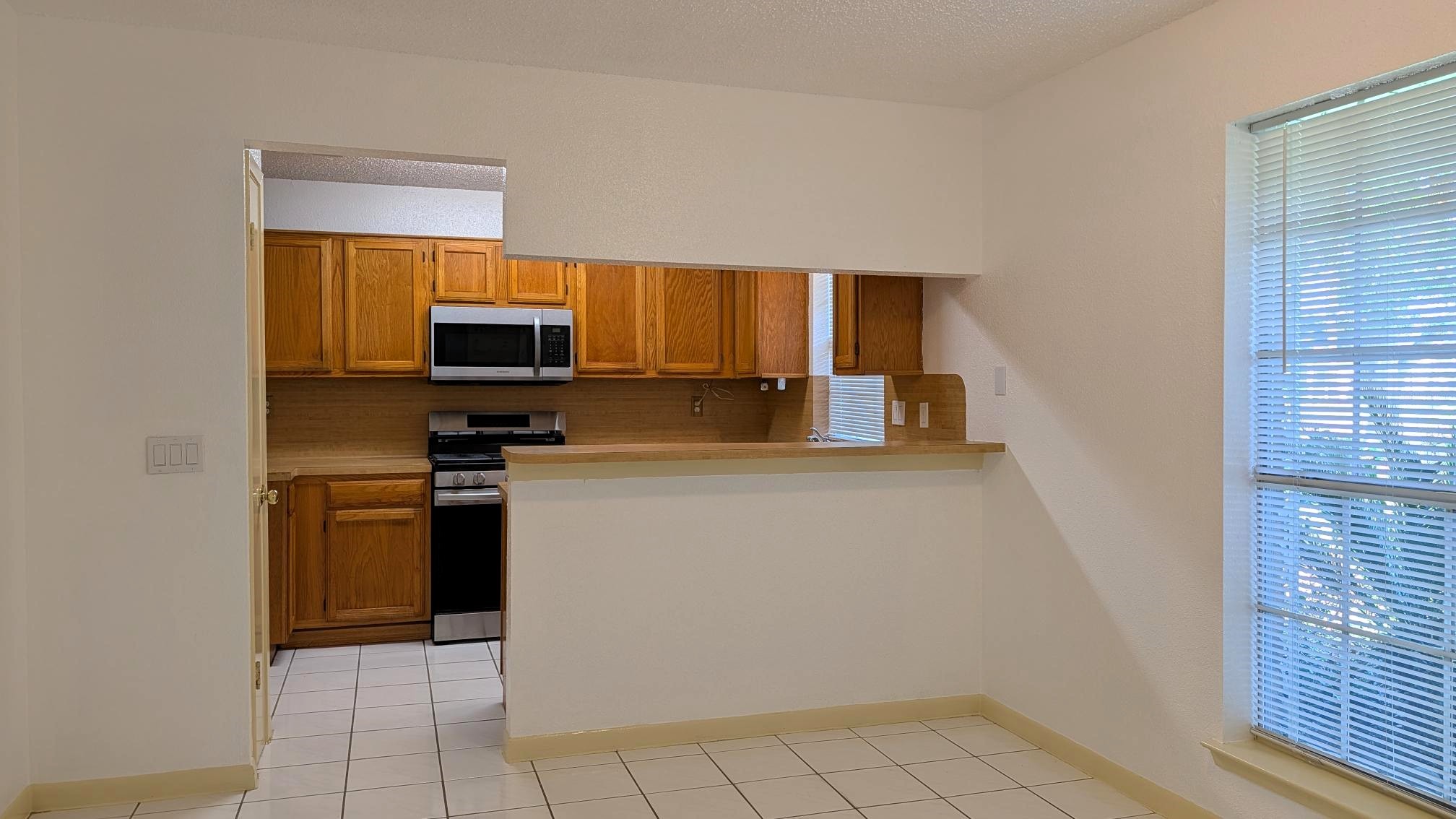 3102 E Heatherock Circle Property Photo 7