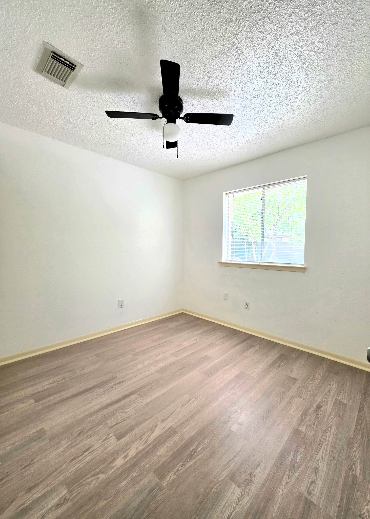 3102 E Heatherock Circle Property Photo 14