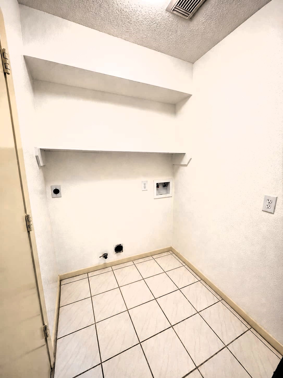 3102 E Heatherock Circle Property Photo 20