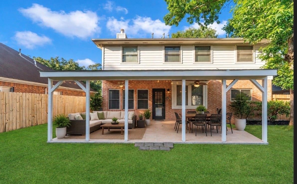 18 Dover Drive Property Photo 10