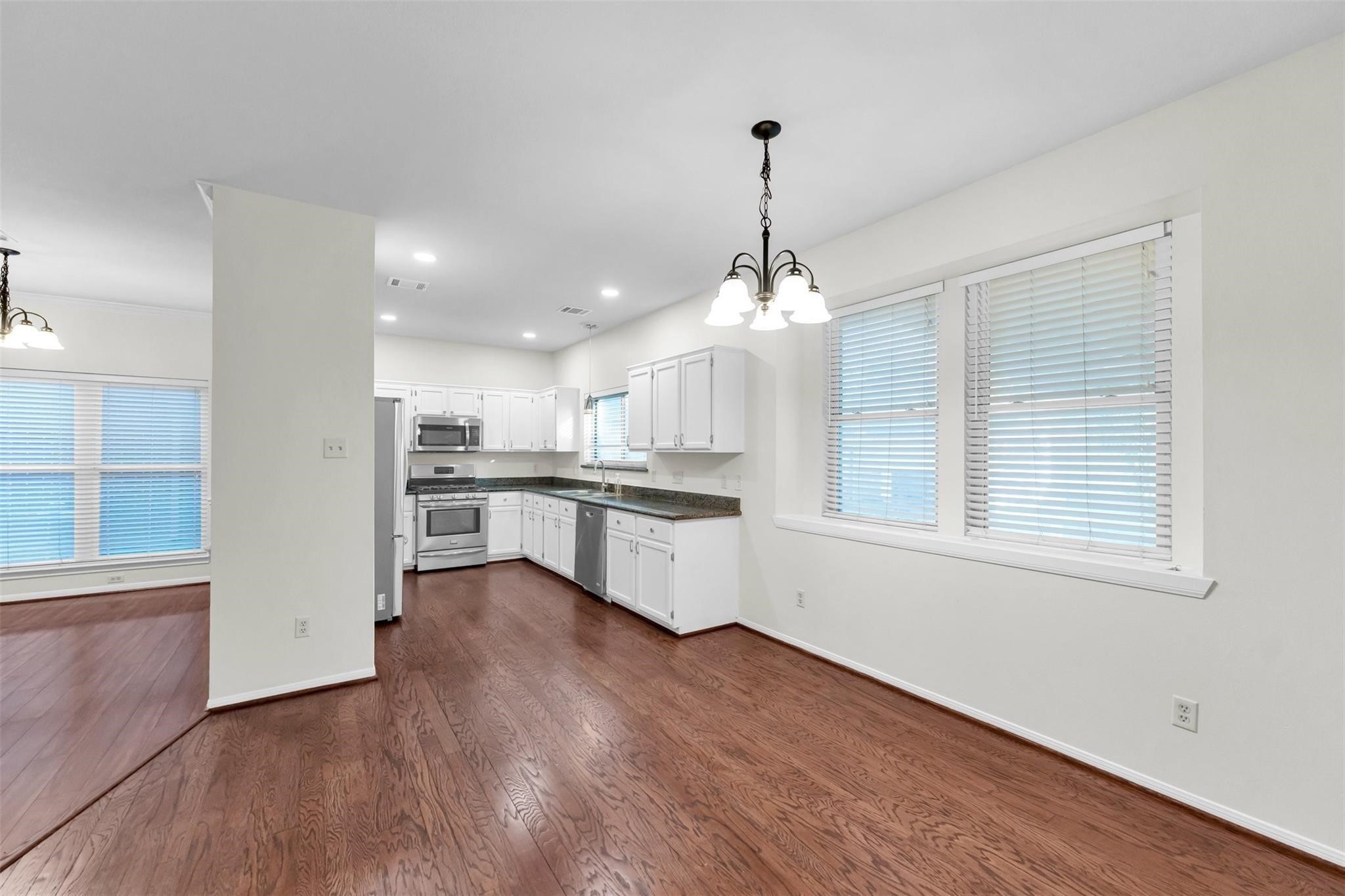 18 Dover Drive Property Photo 16
