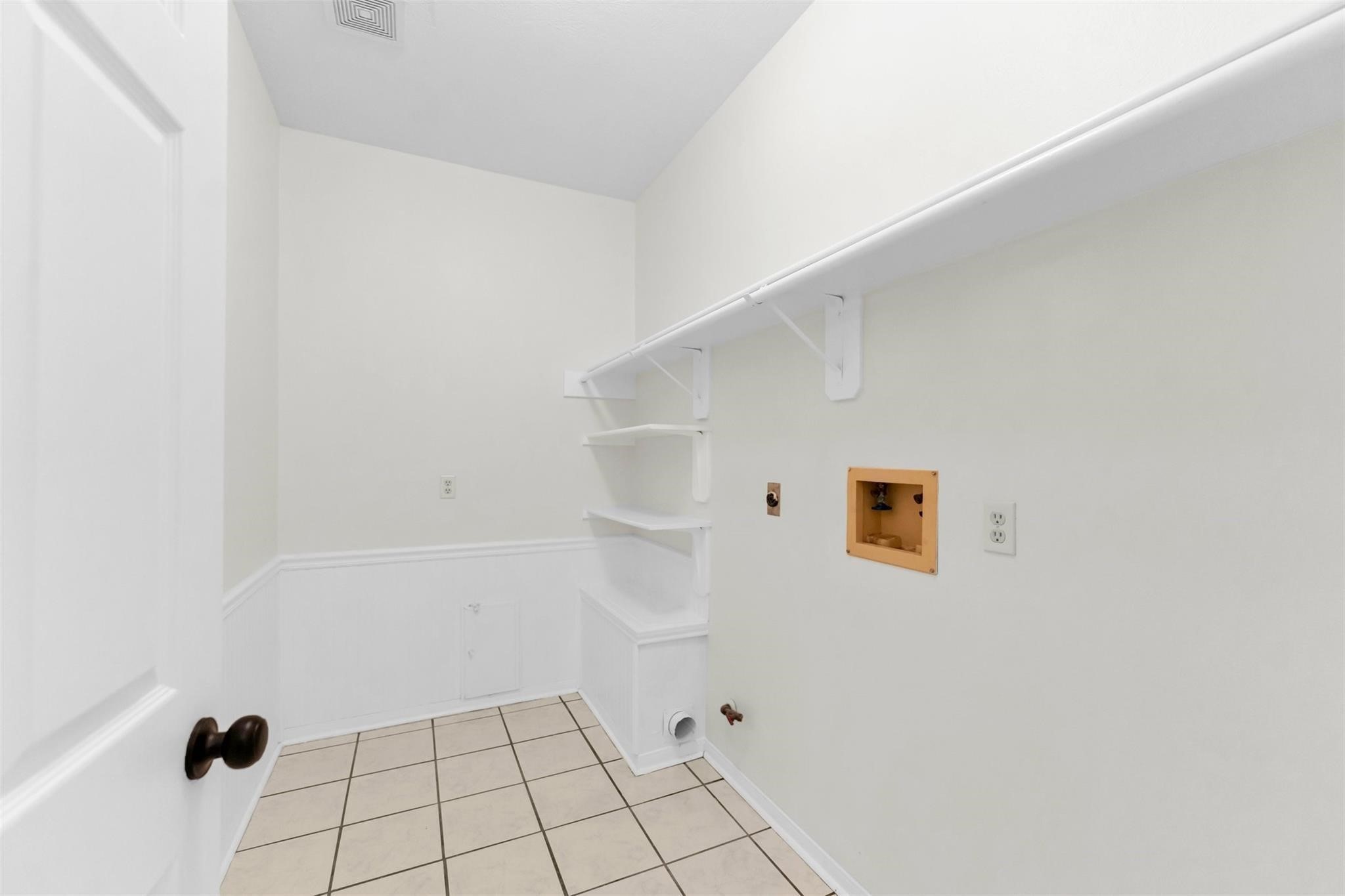 18 Dover Drive Property Photo 35