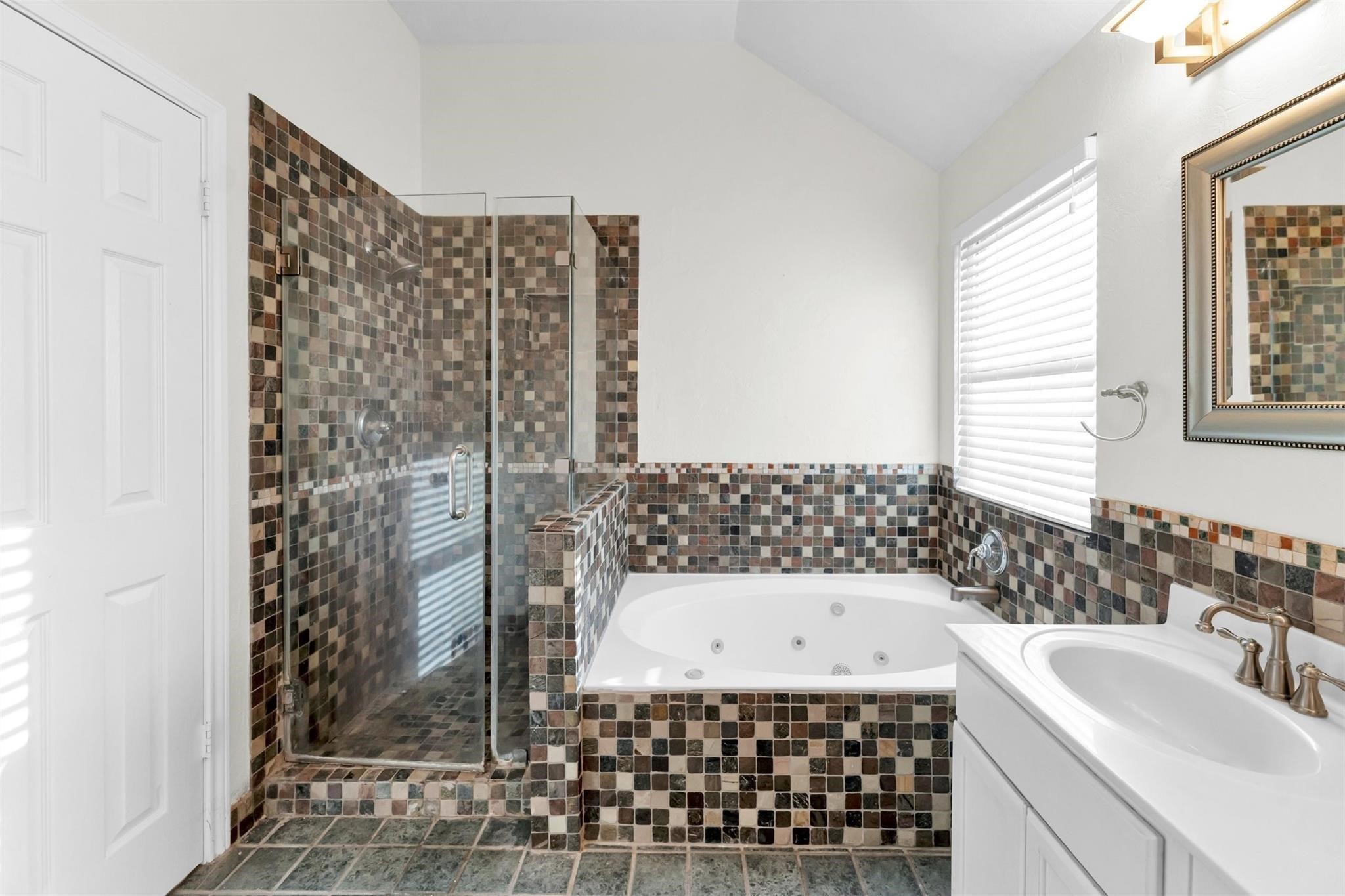 18 Dover Drive Property Photo 45