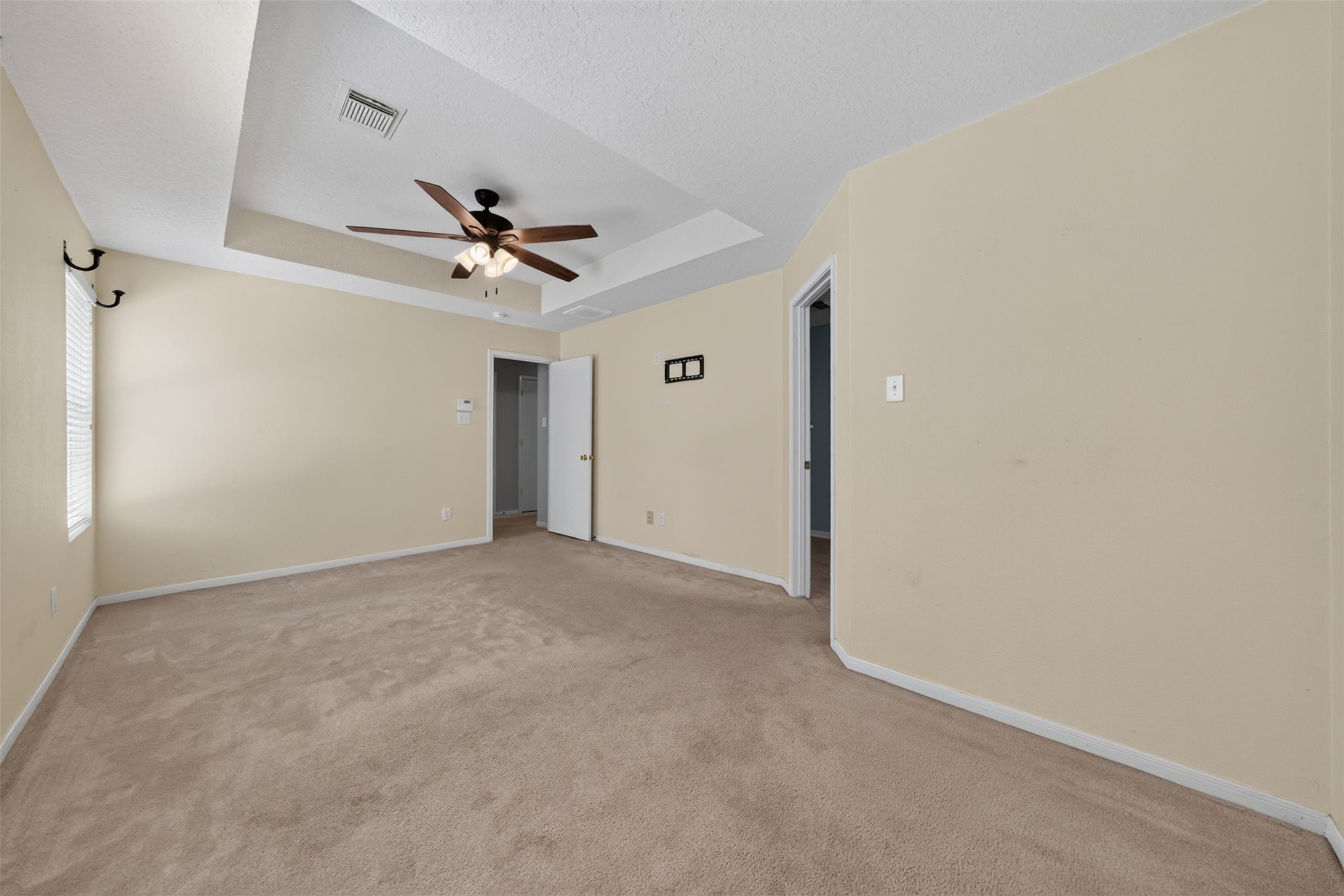 12214 Carriage Oak Circle Property Photo 19