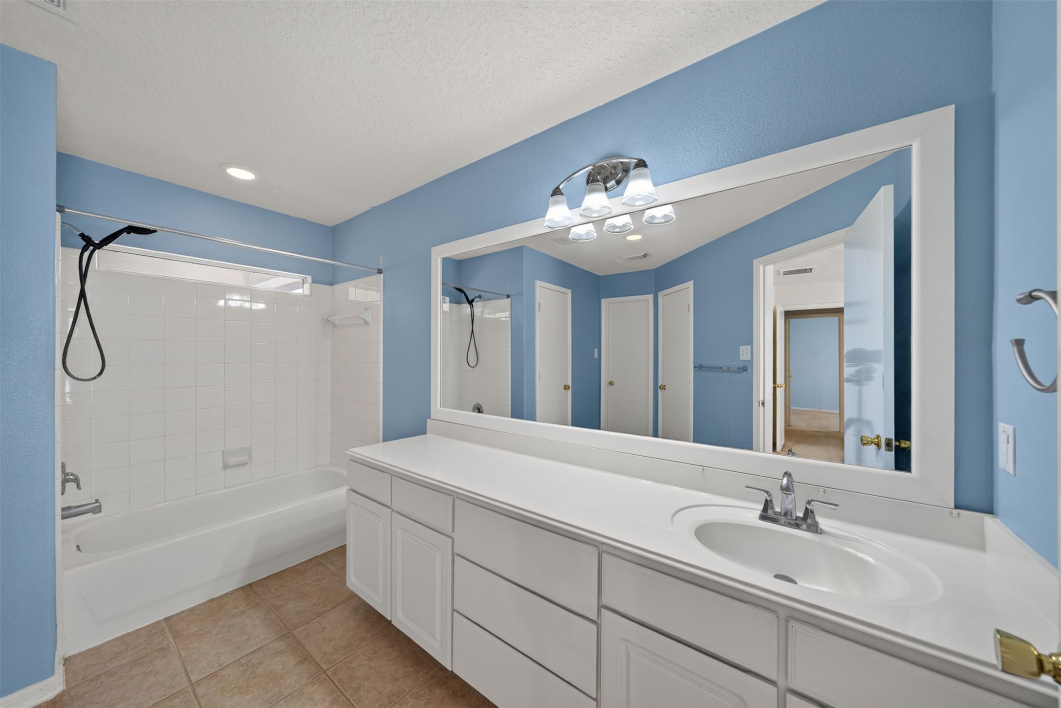 12214 Carriage Oak Circle Property Photo 23