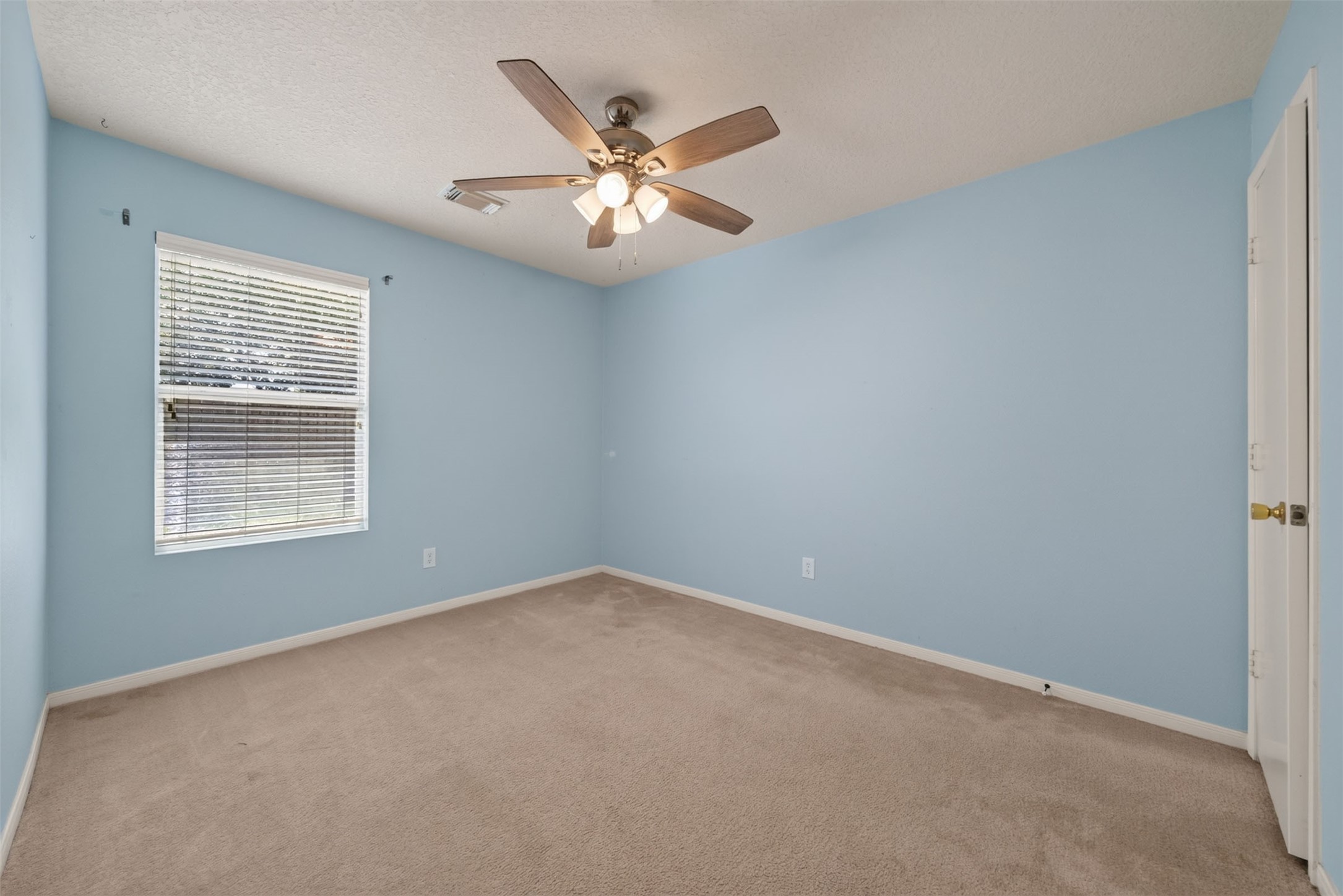 12214 Carriage Oak Circle Property Photo 29