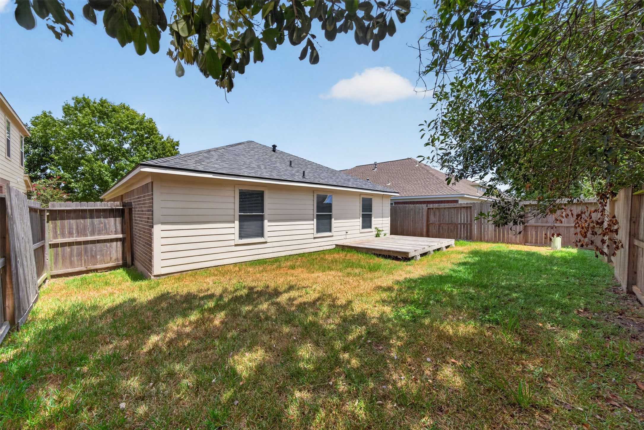 12214 Carriage Oak Circle Property Photo 37