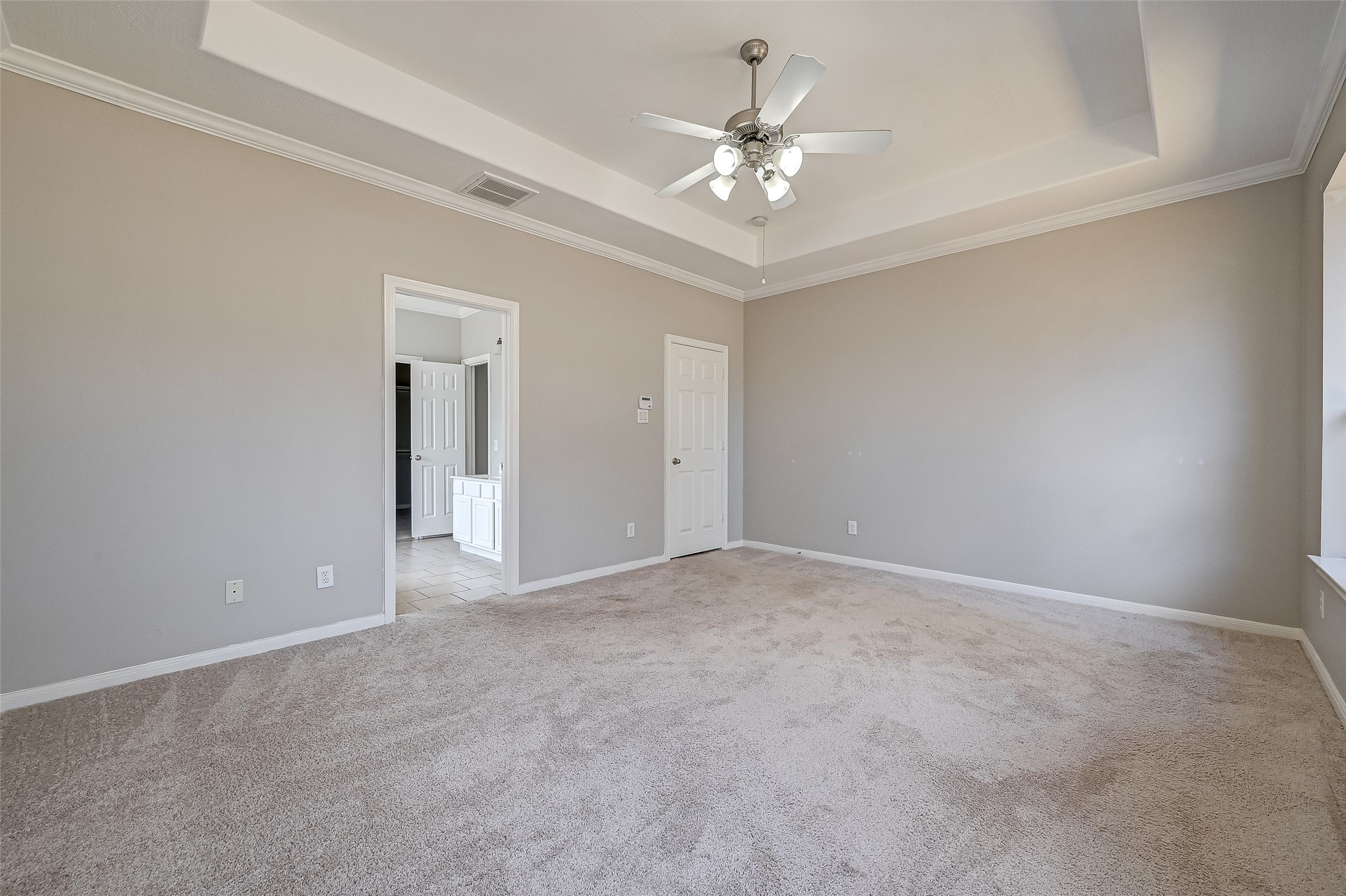 13922 Normandy Court Property Photo 38