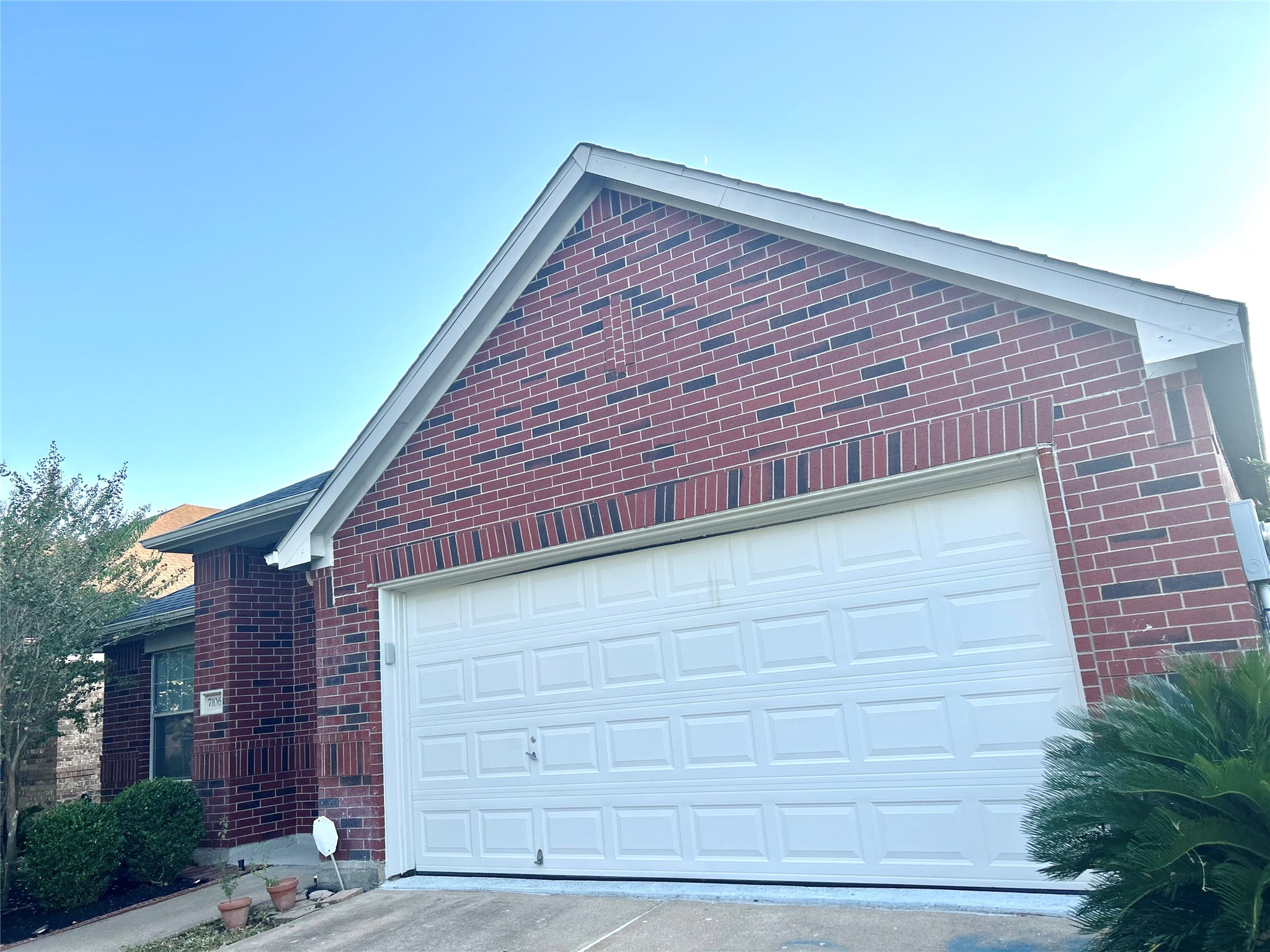 7106 Marble Springs Drive Property Photo 2