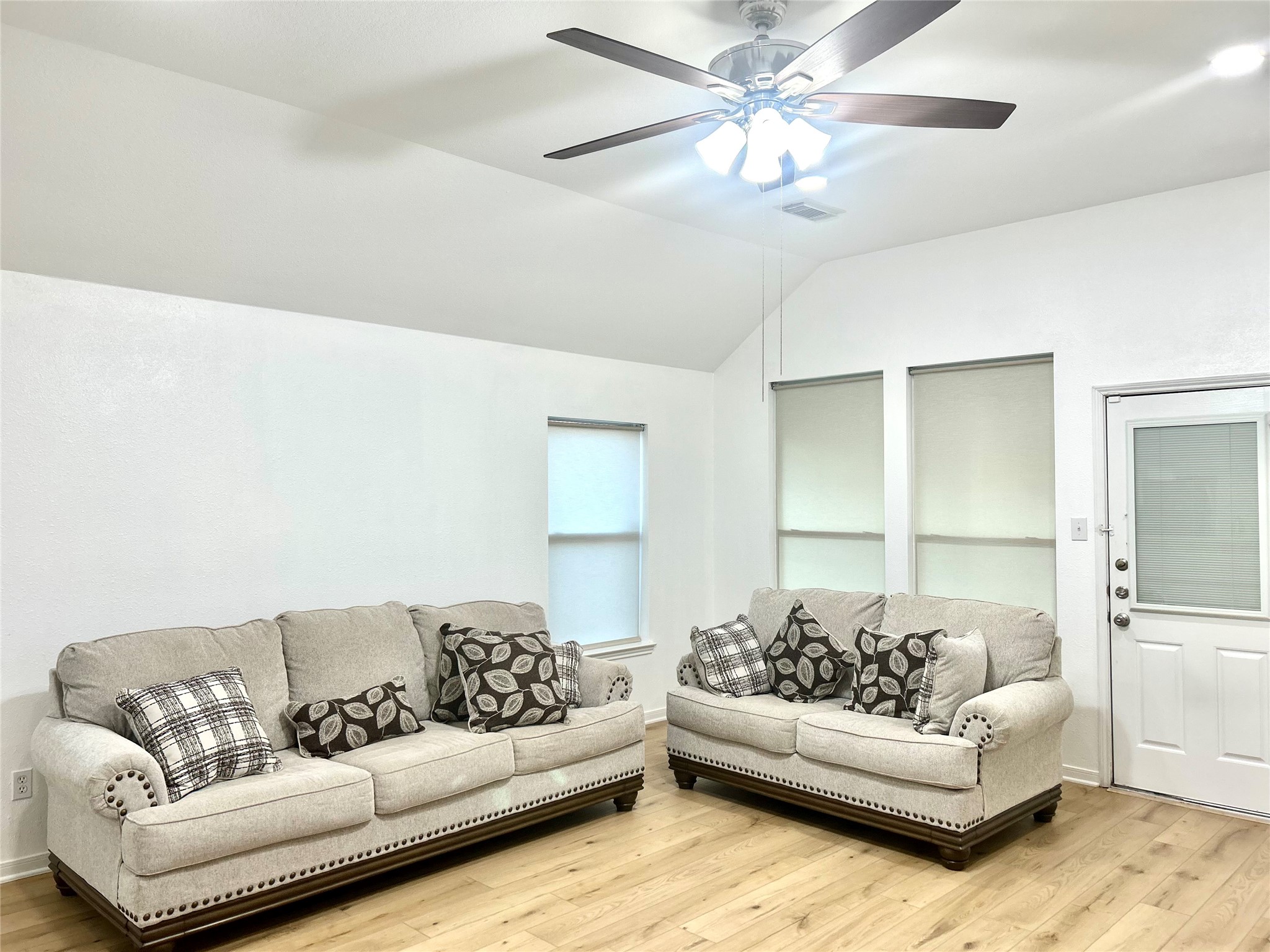 7106 Marble Springs Drive Property Photo 12