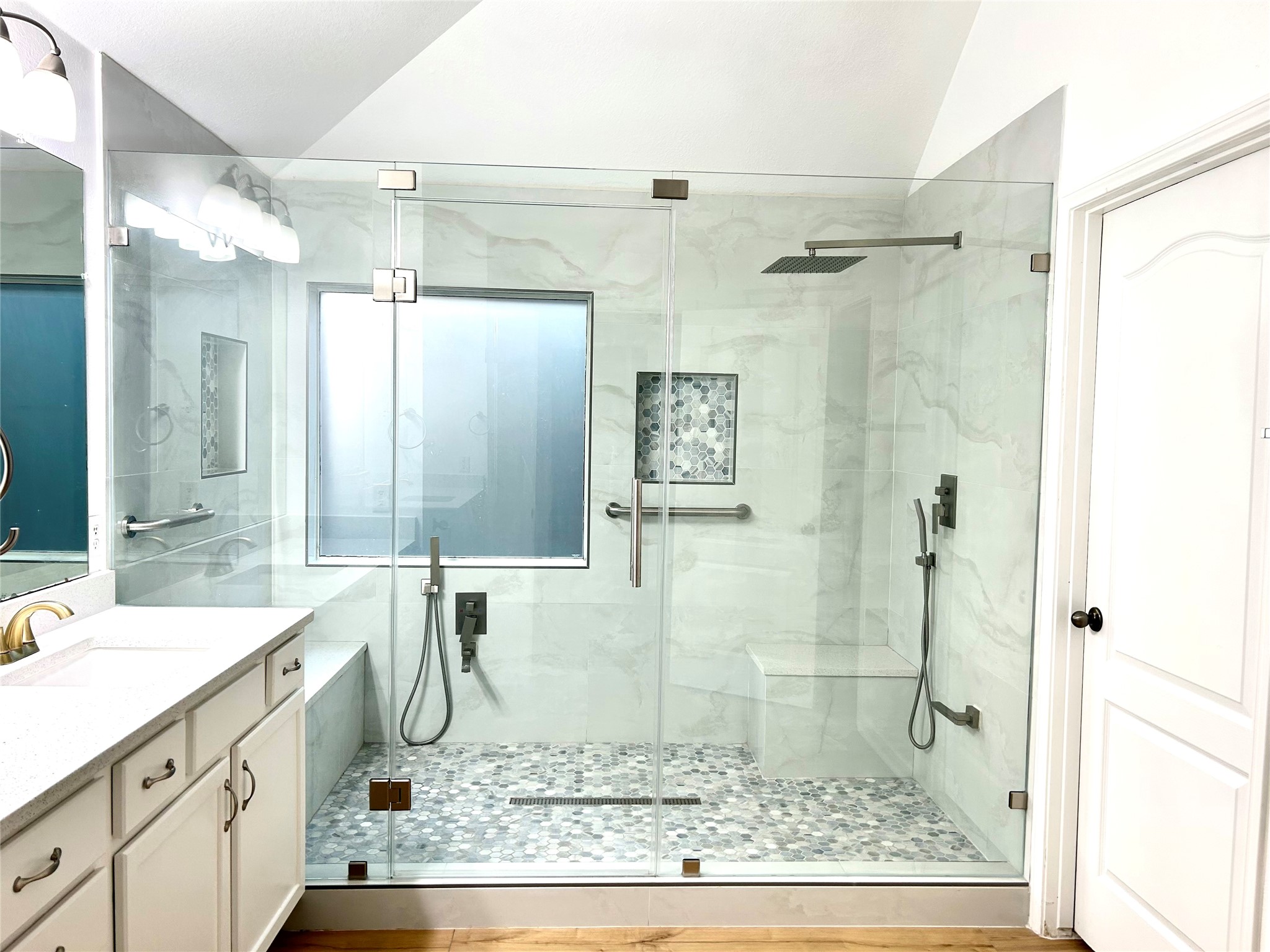 7106 Marble Springs Drive Property Photo 14