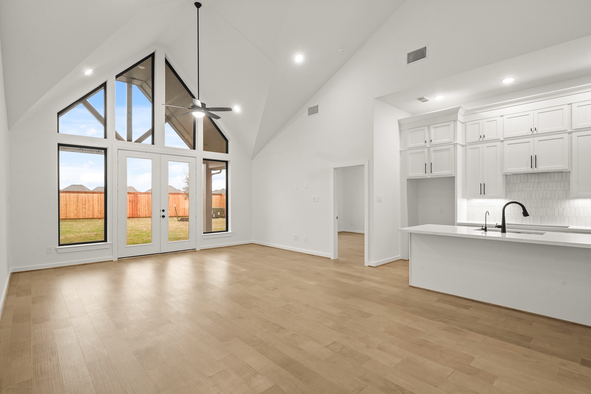 21523 Sand Fringepod Way Property Photo 17