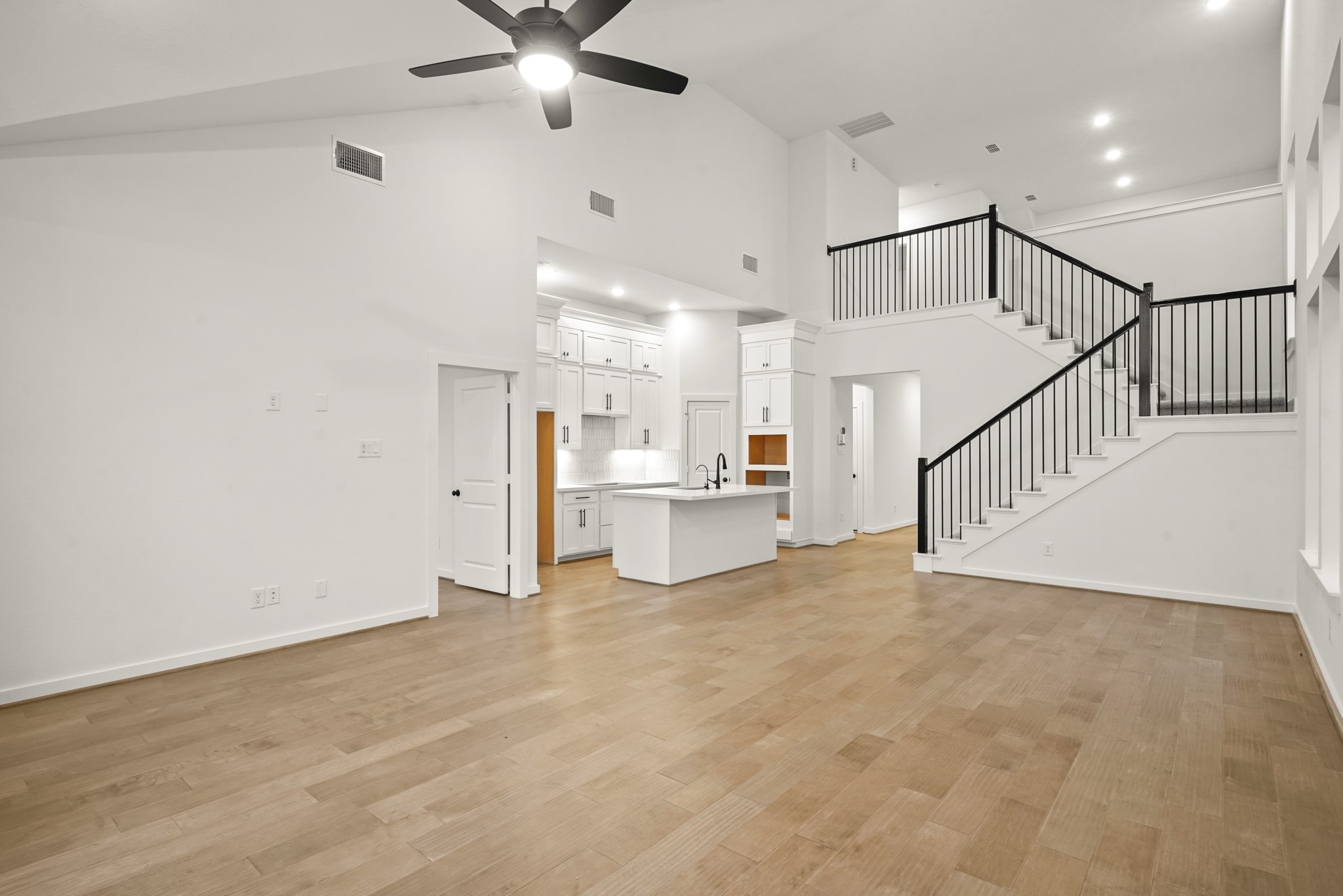 21523 Sand Fringepod Way Property Photo 18