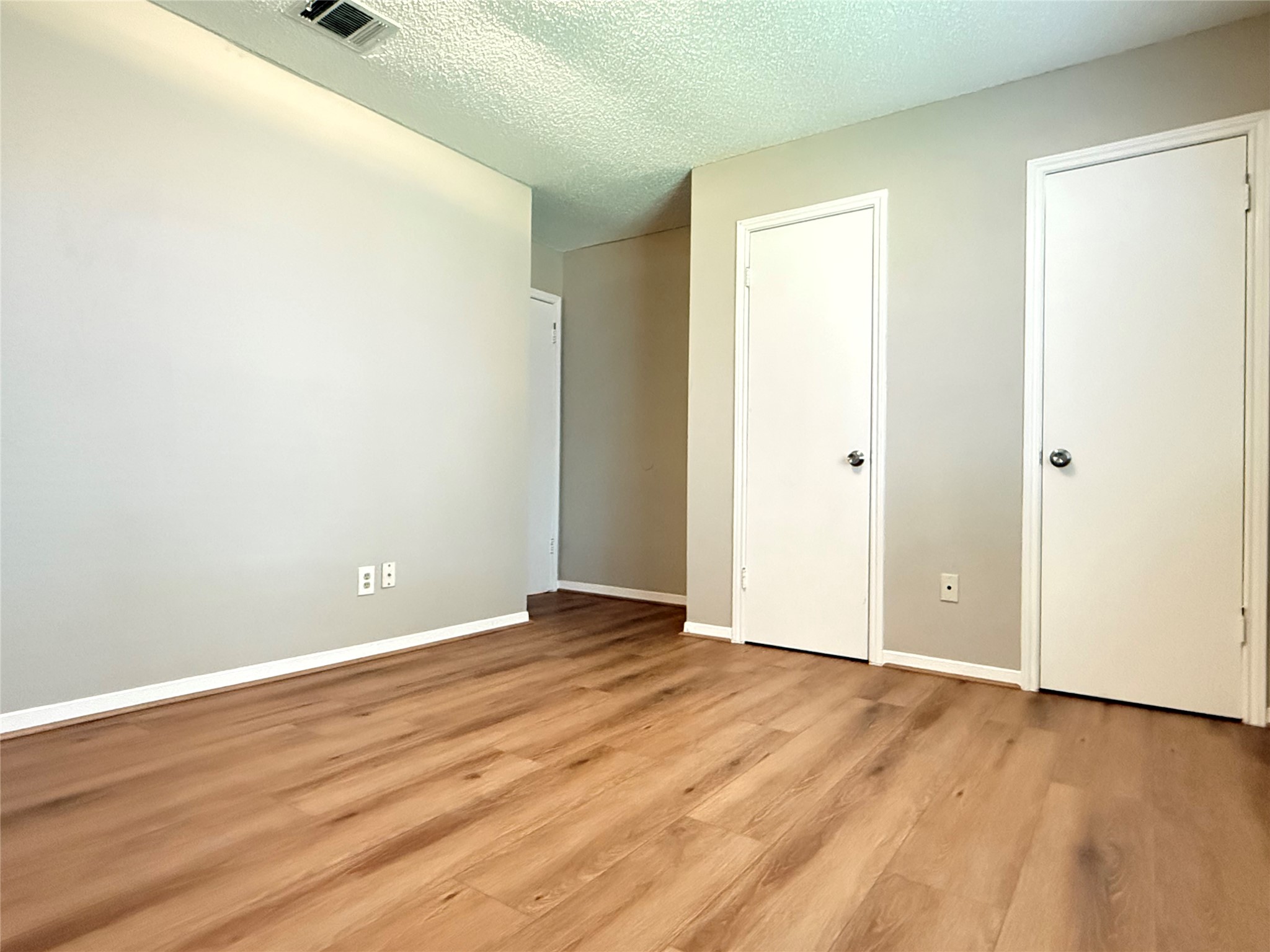3022 Mosby Drive Property Photo 23