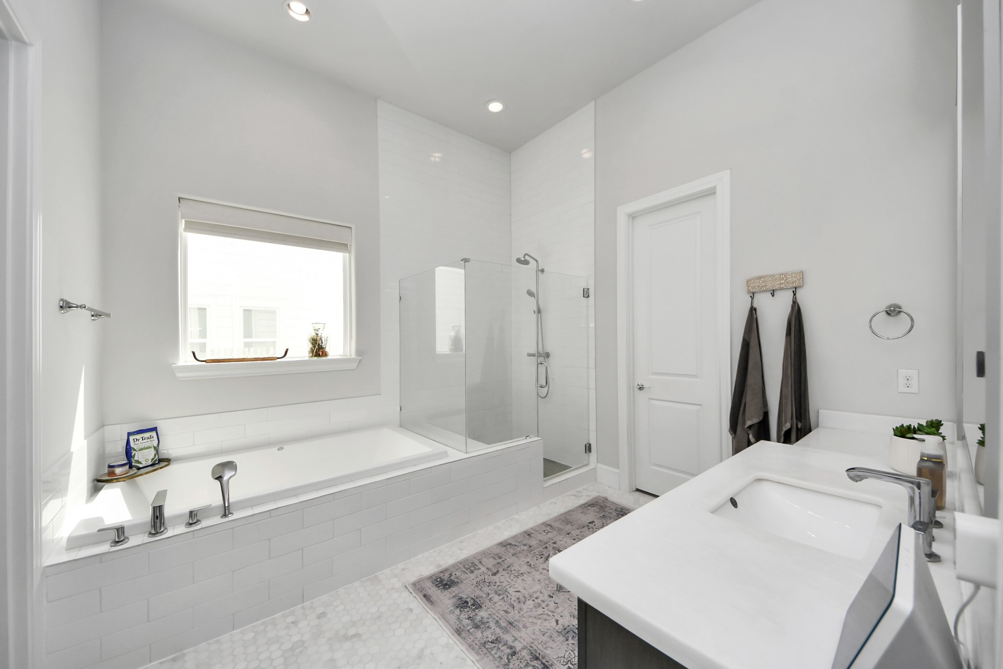 3311 Timbergrove Oaks Street Property Photo 25