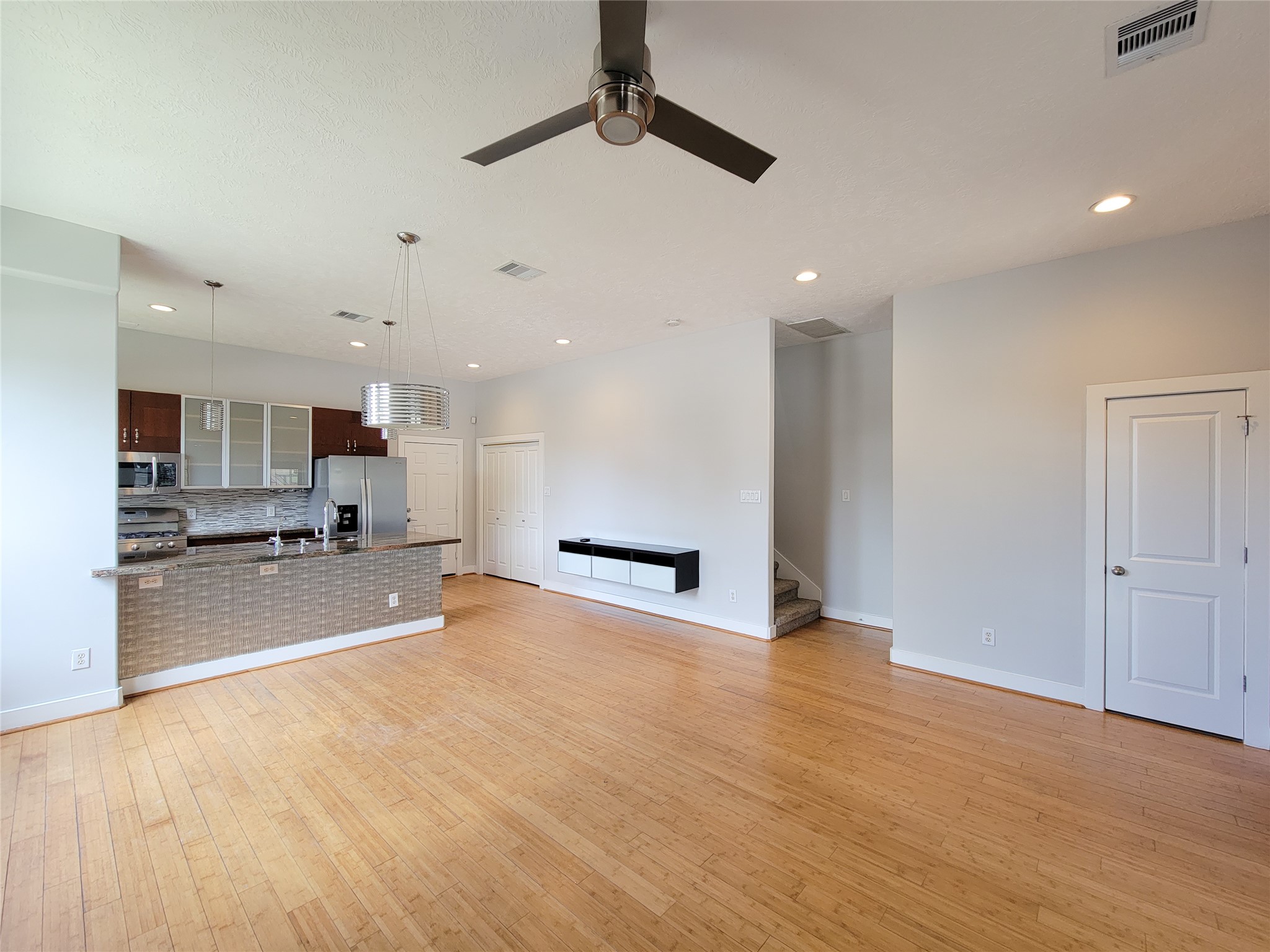 1414 Emancipation Avenue A Property Photo 6