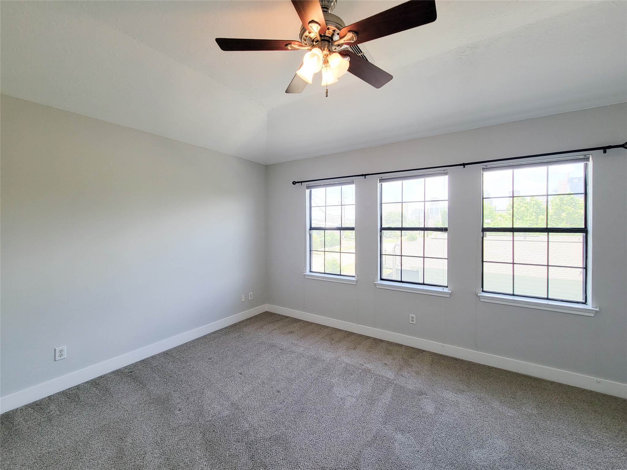 1414 Emancipation Avenue A Property Photo 17