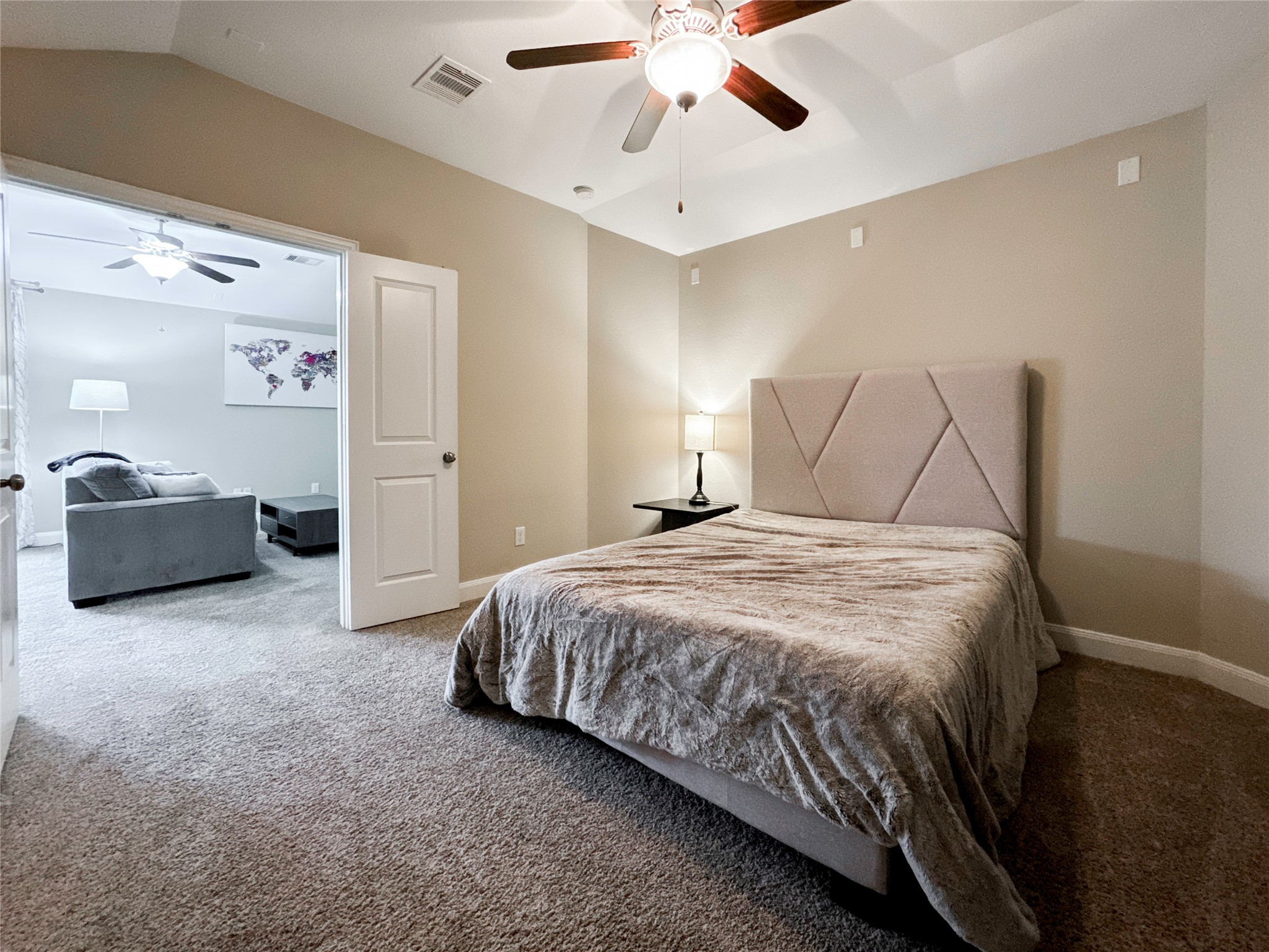 717 Via Lago Property Photo 5