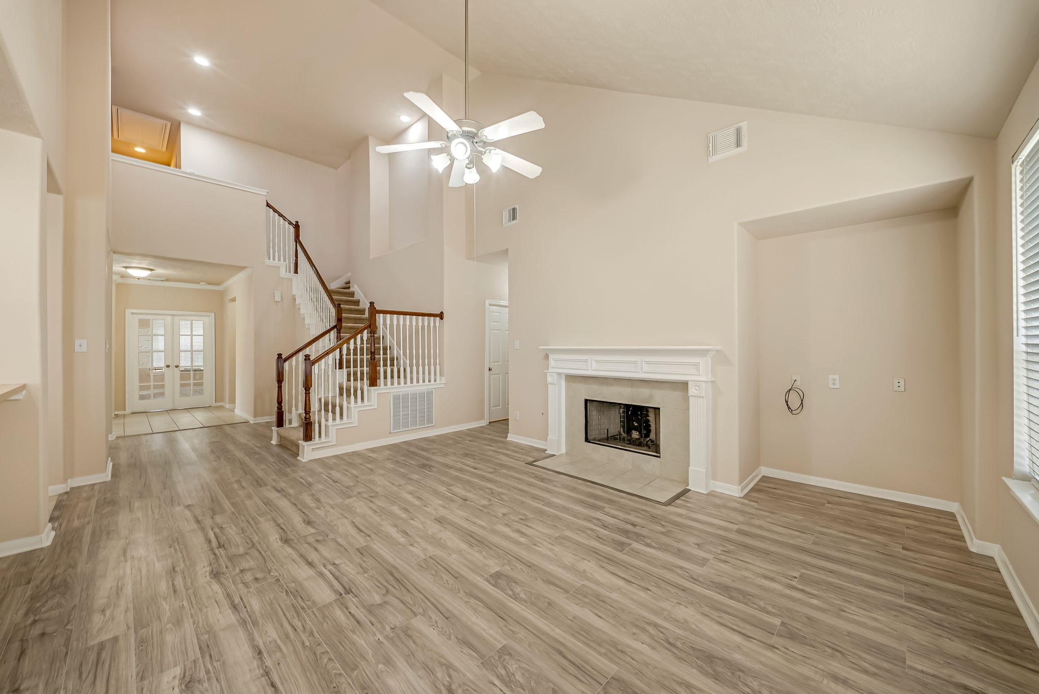 18106 Linden Forest Lane Property Photo 8